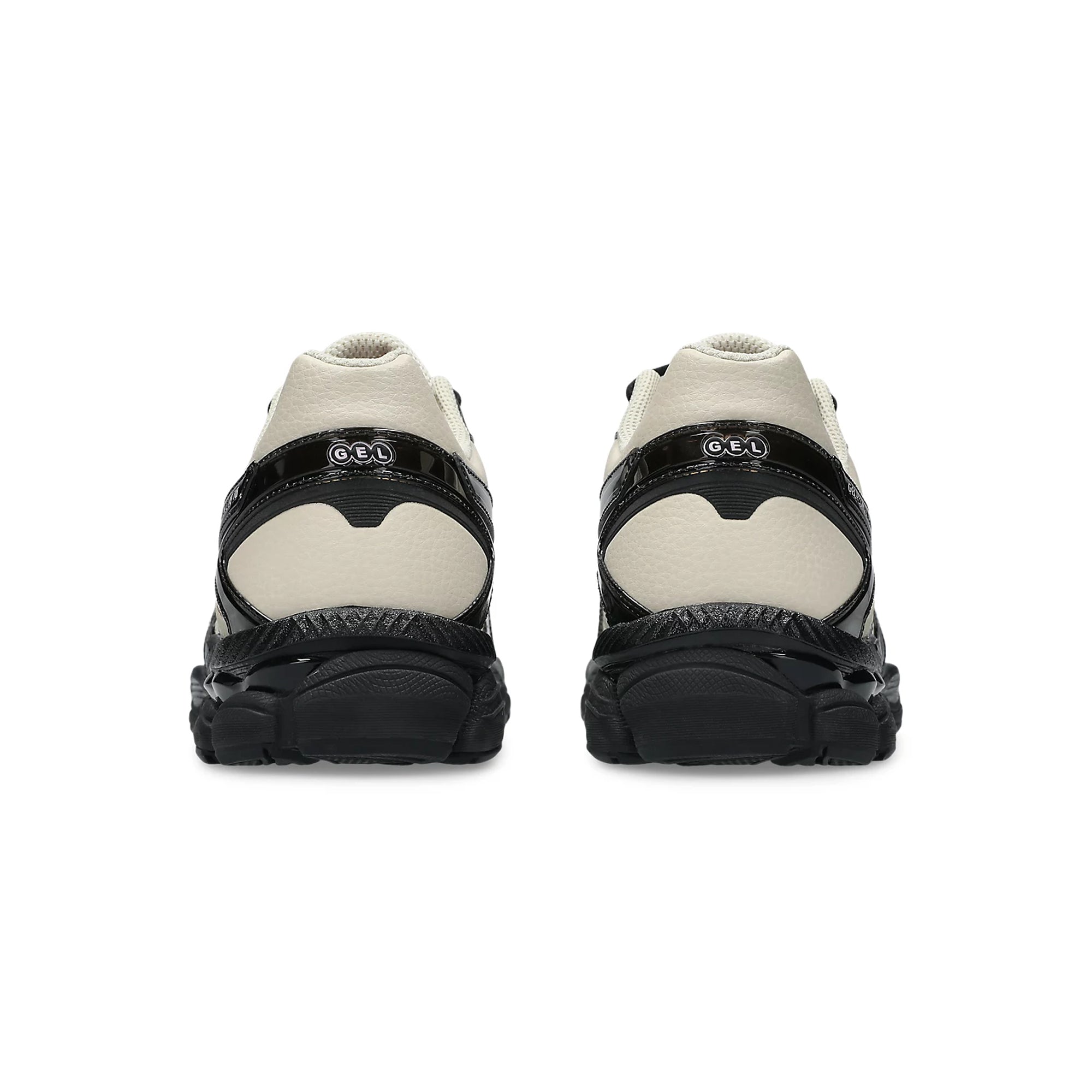 Asics x Finesse Mens Gel-Cumulus 16 Shoes