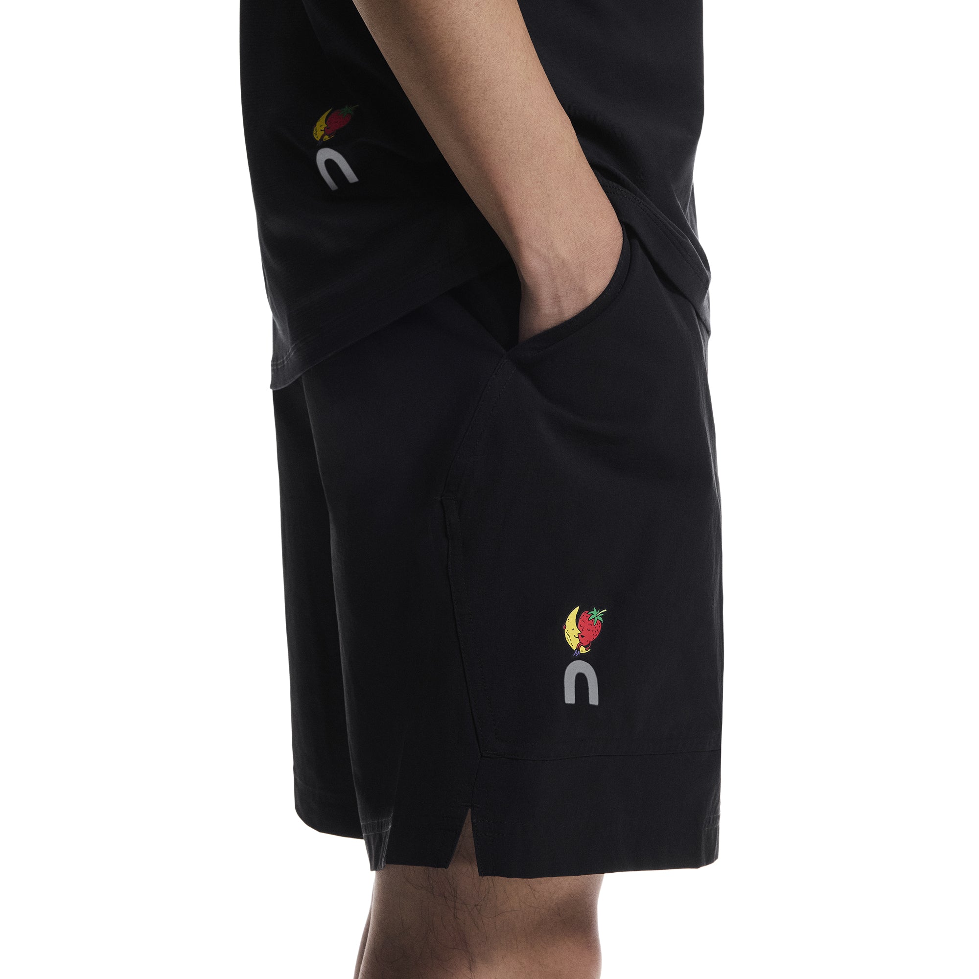 On Running Mens Trek SHF Shorts