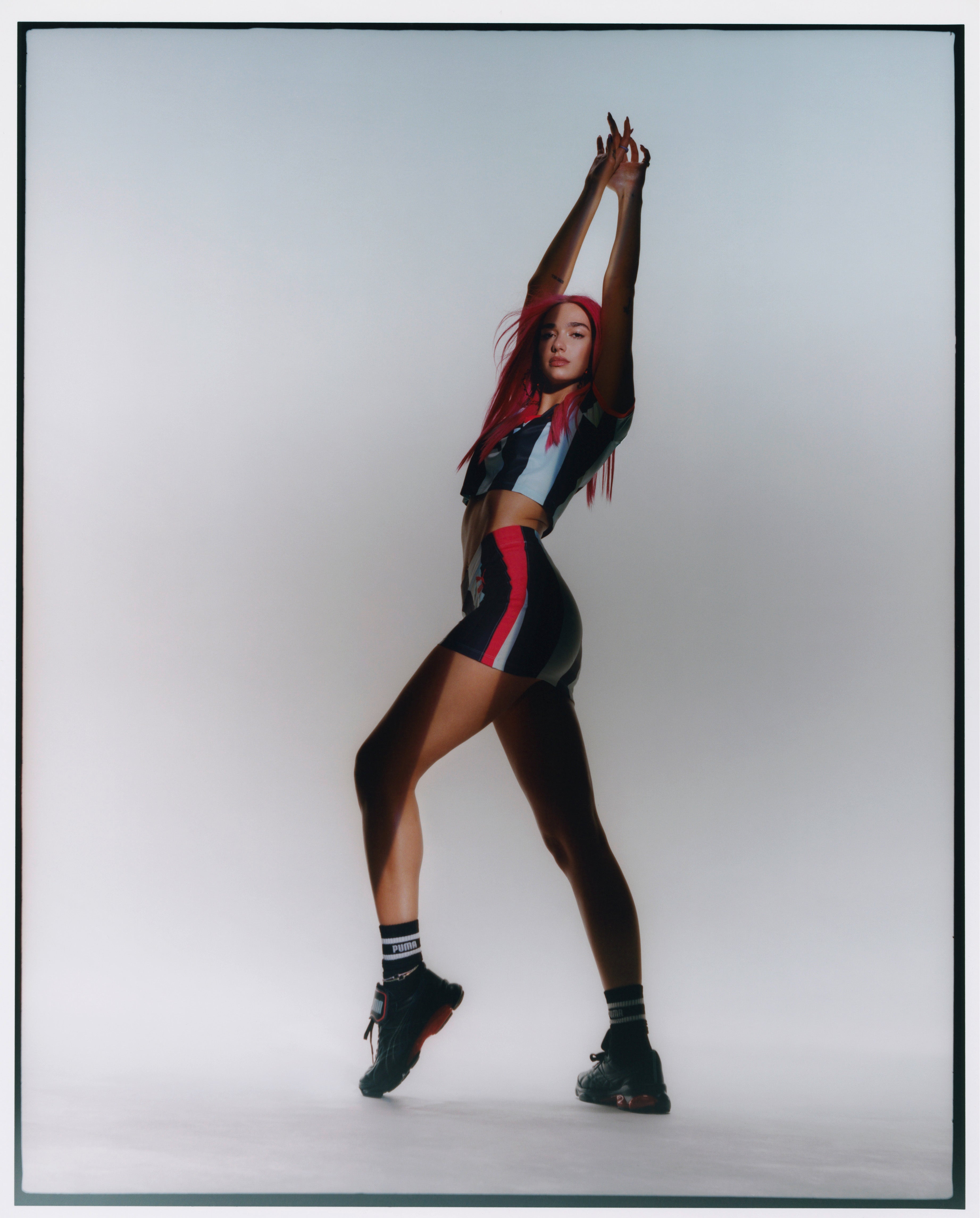 22AW_SP_Dua Lipa_Flutur_Drop 2_005