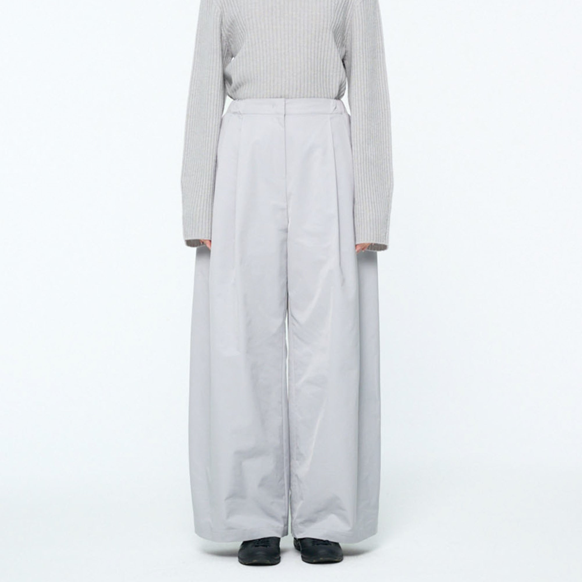 Amomento Womens Two Tuck Ballon Pants