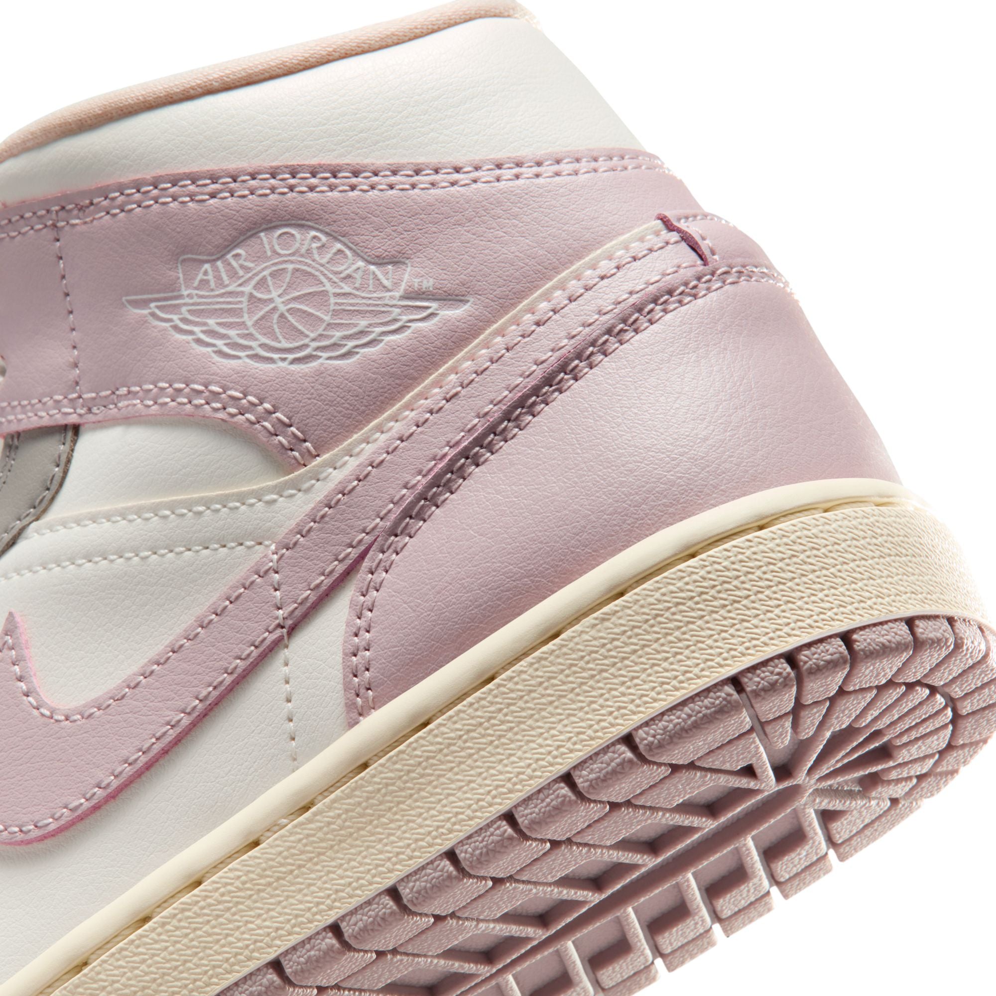 Air Jordan 1 Womens Mid Shoes