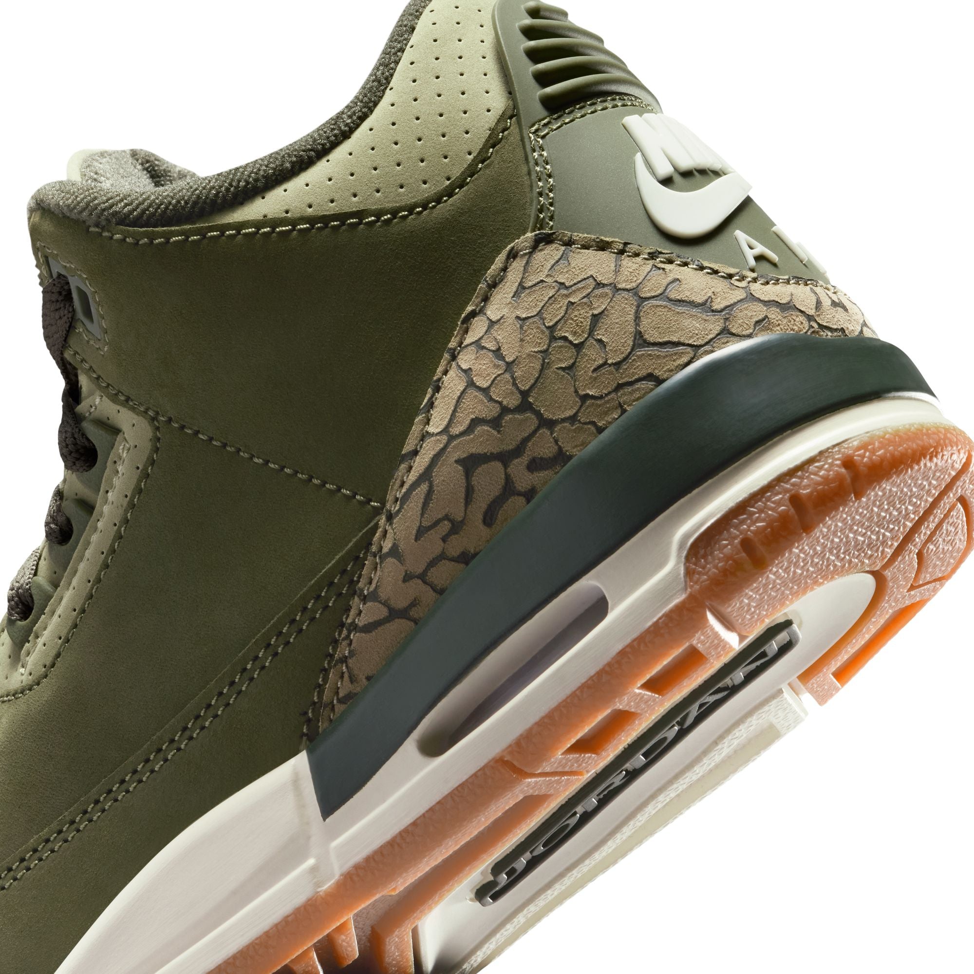 Air Jordan 3 Kids Retro Shoes