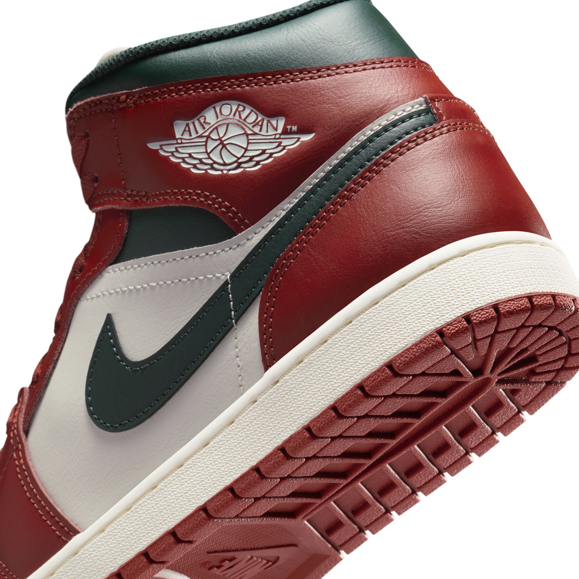 Air Jordan 1 Mens Mid Shoes