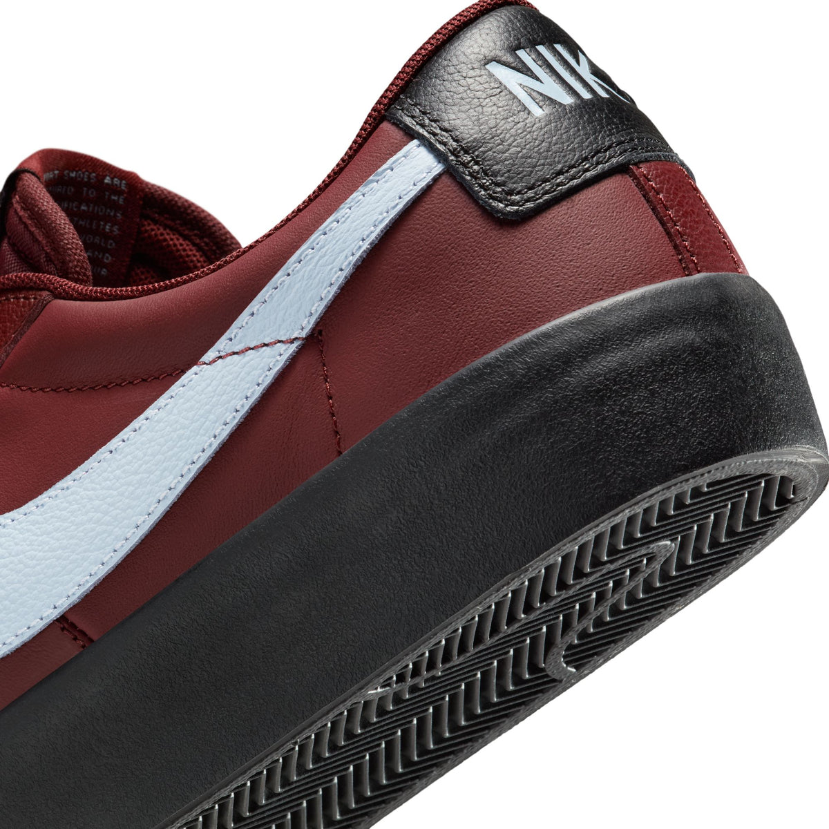 Nike SB Mens Blazer Low Pro GT Shoes