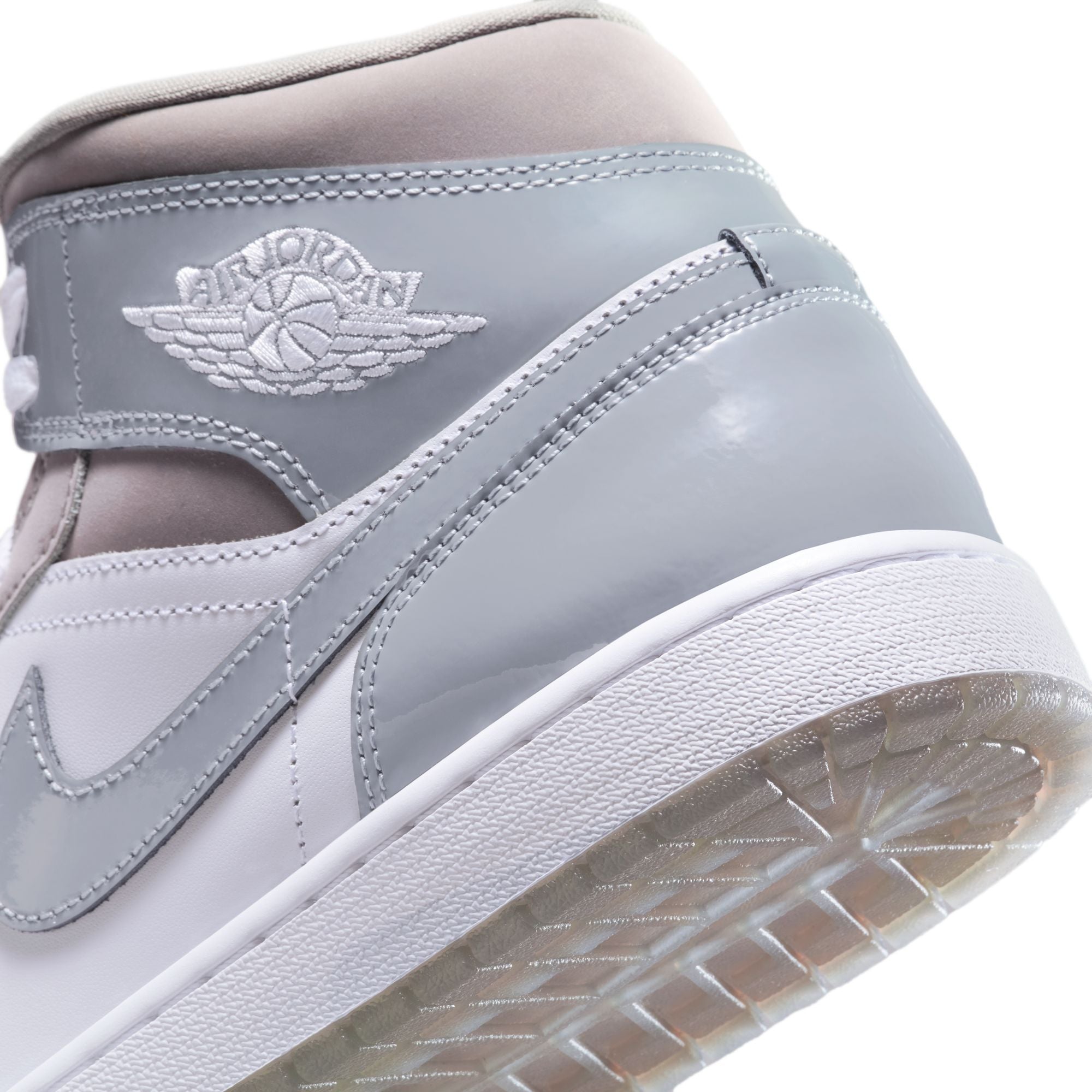 Air Jordan 1 Mens Mid SE Shoes
