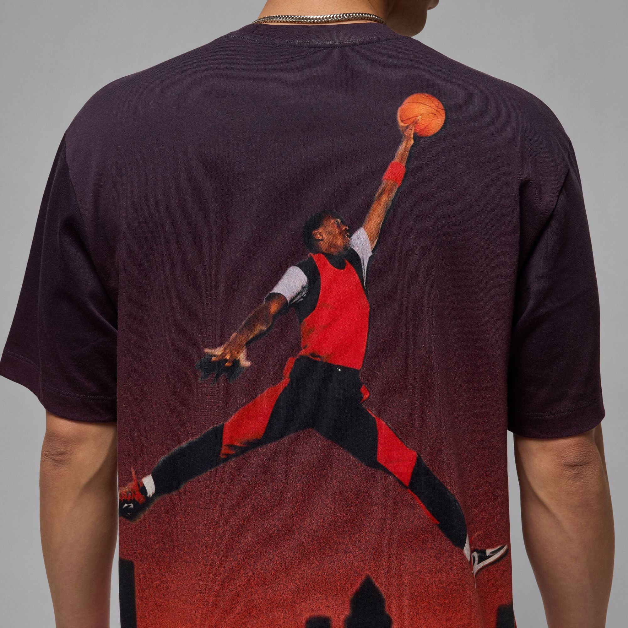 Air Jordan Mens Gradient Tee