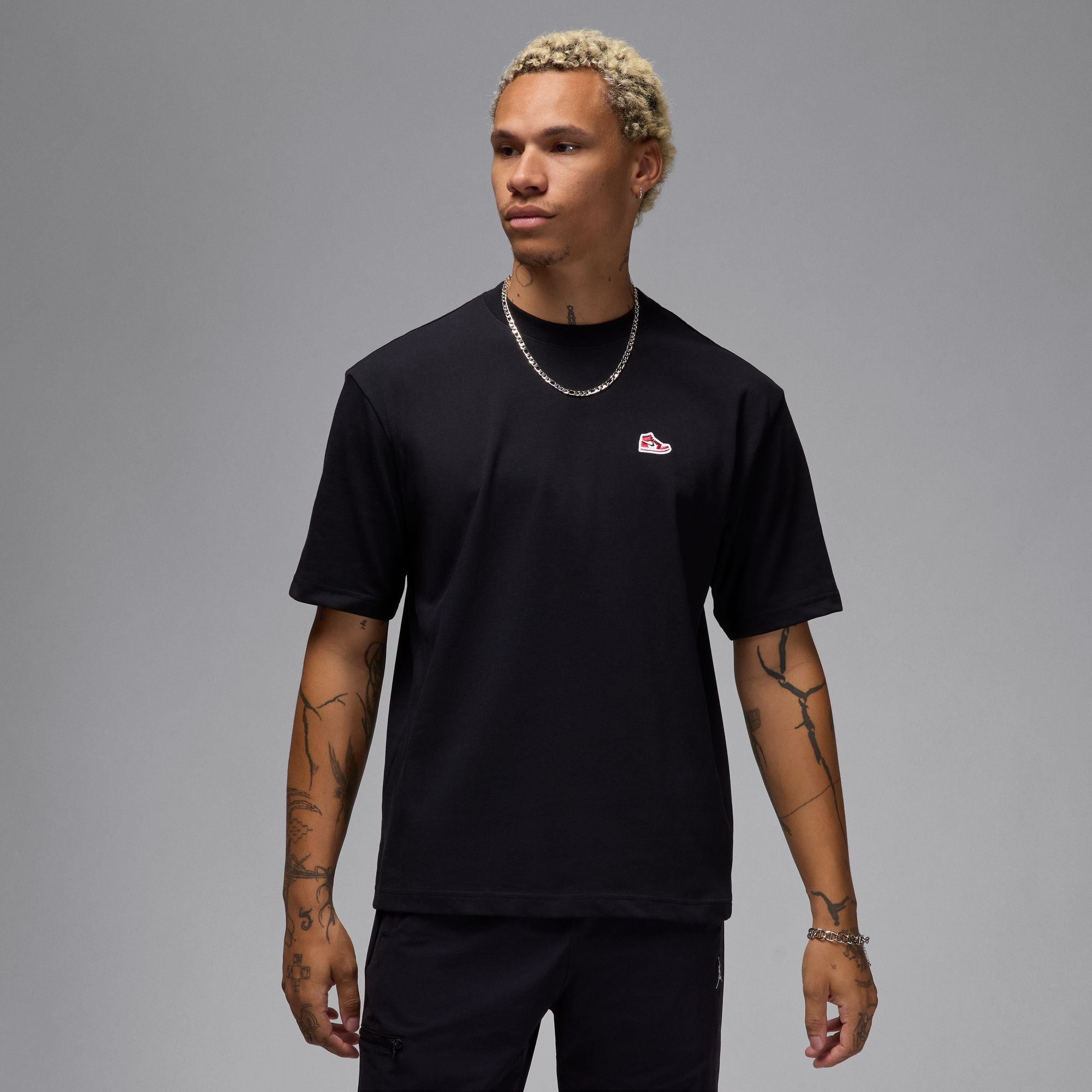 Air Jordan Mens Sneaker Patch Tee