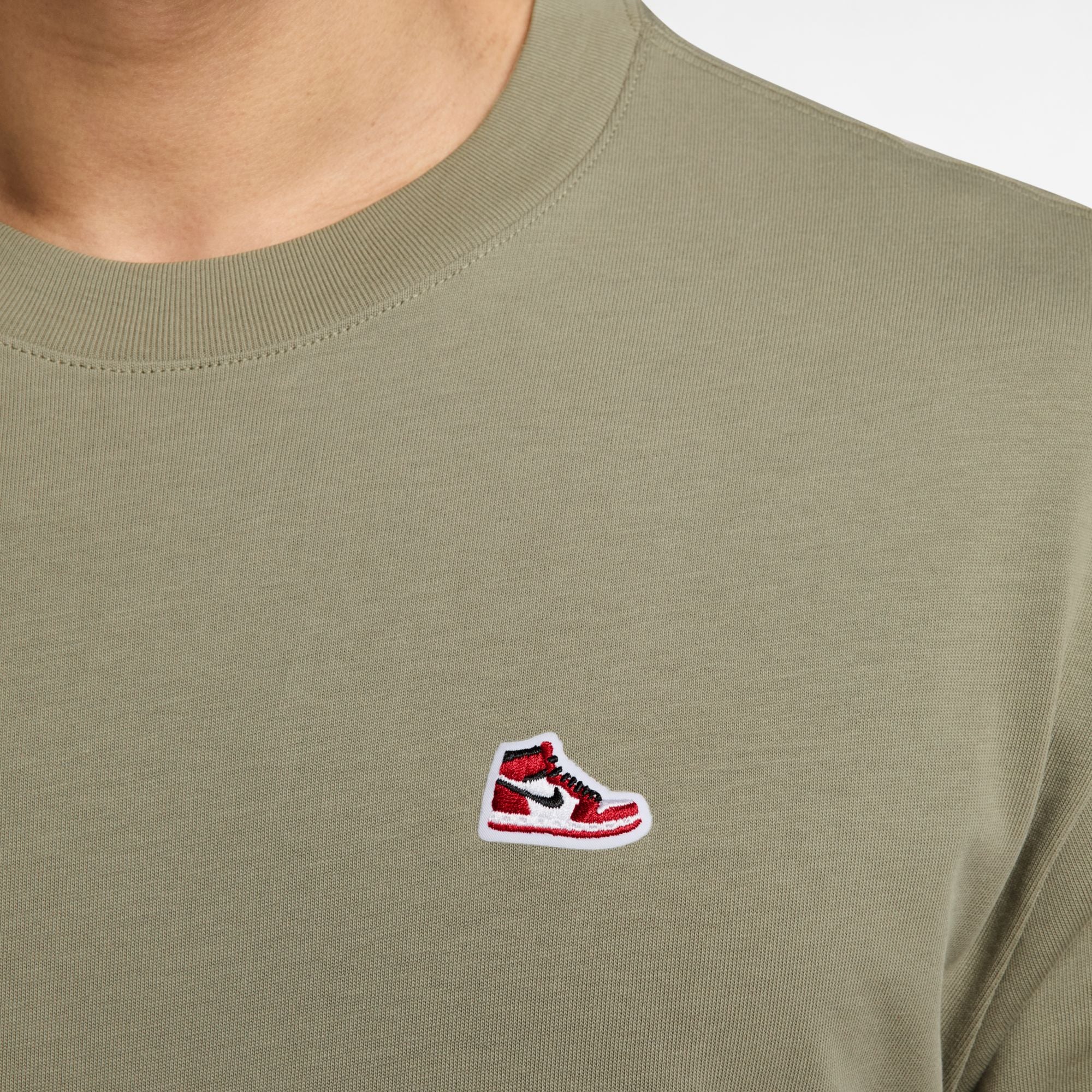 Air Jordan Mens Brand Sneaker Patch Tee