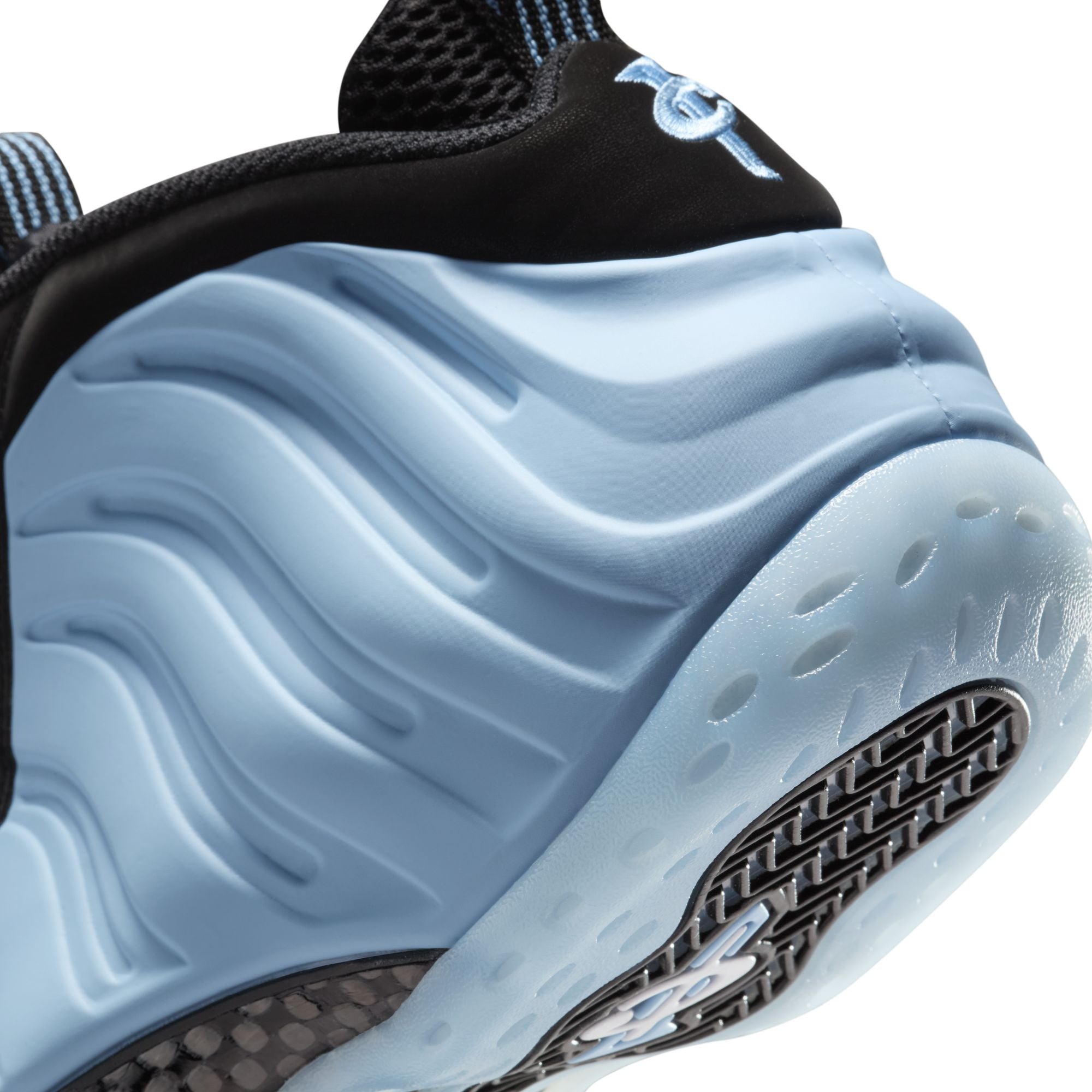 Nike Mens Air Foamposite One "Psychic Blue" Shoes