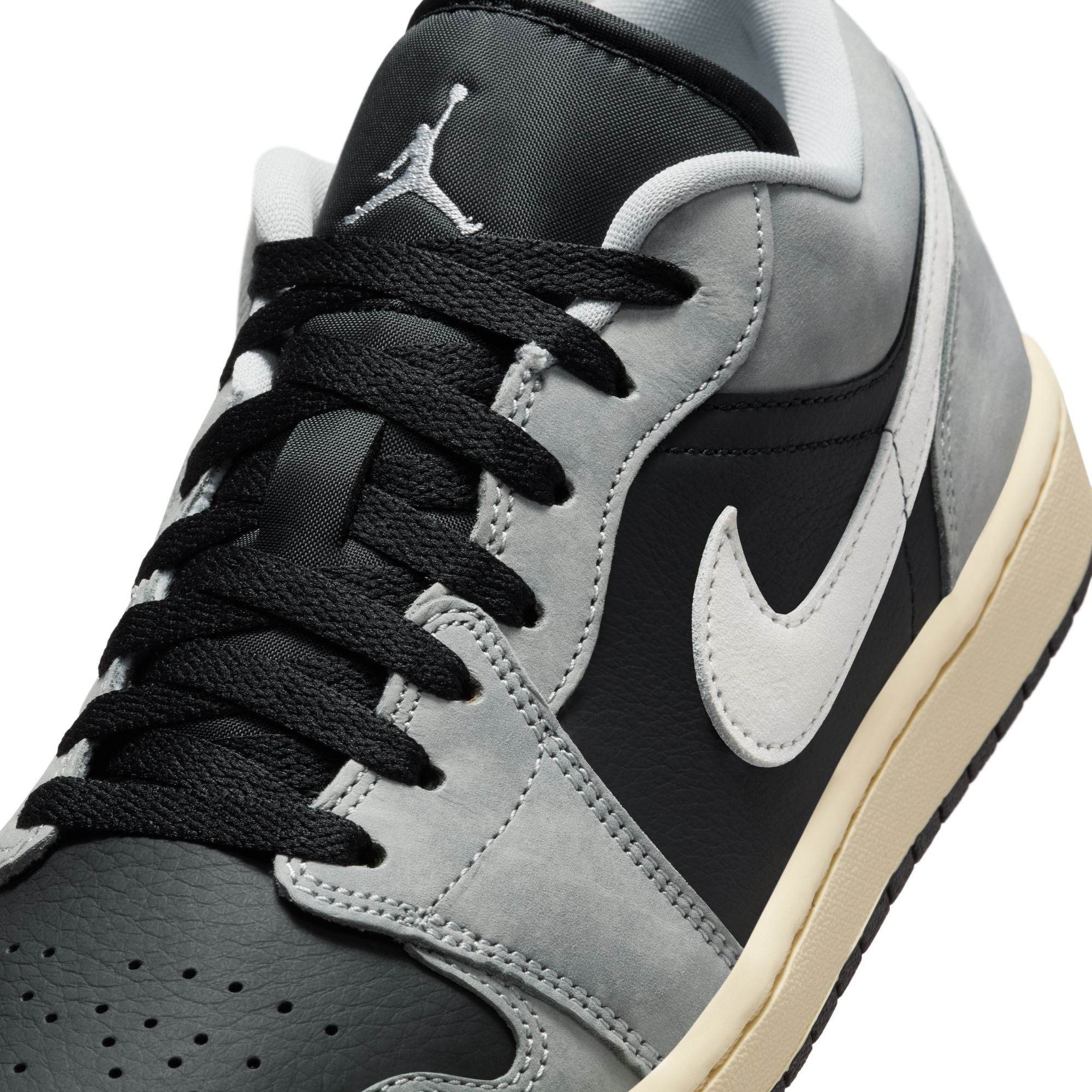 Air Jordan 1 Mens Low SE Shoes