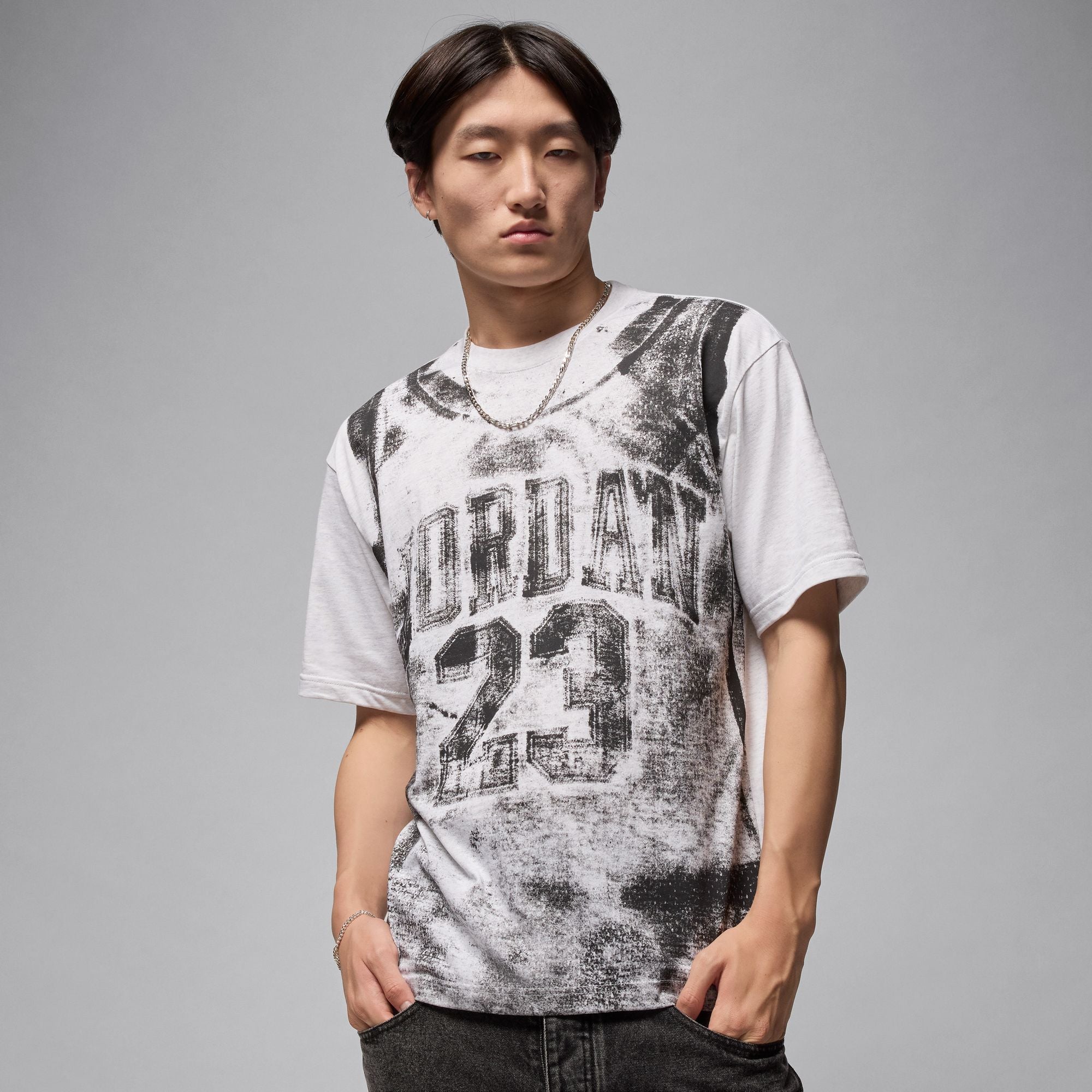 Air Jordan Mens Brooklyn Collegiate Graphic Tee