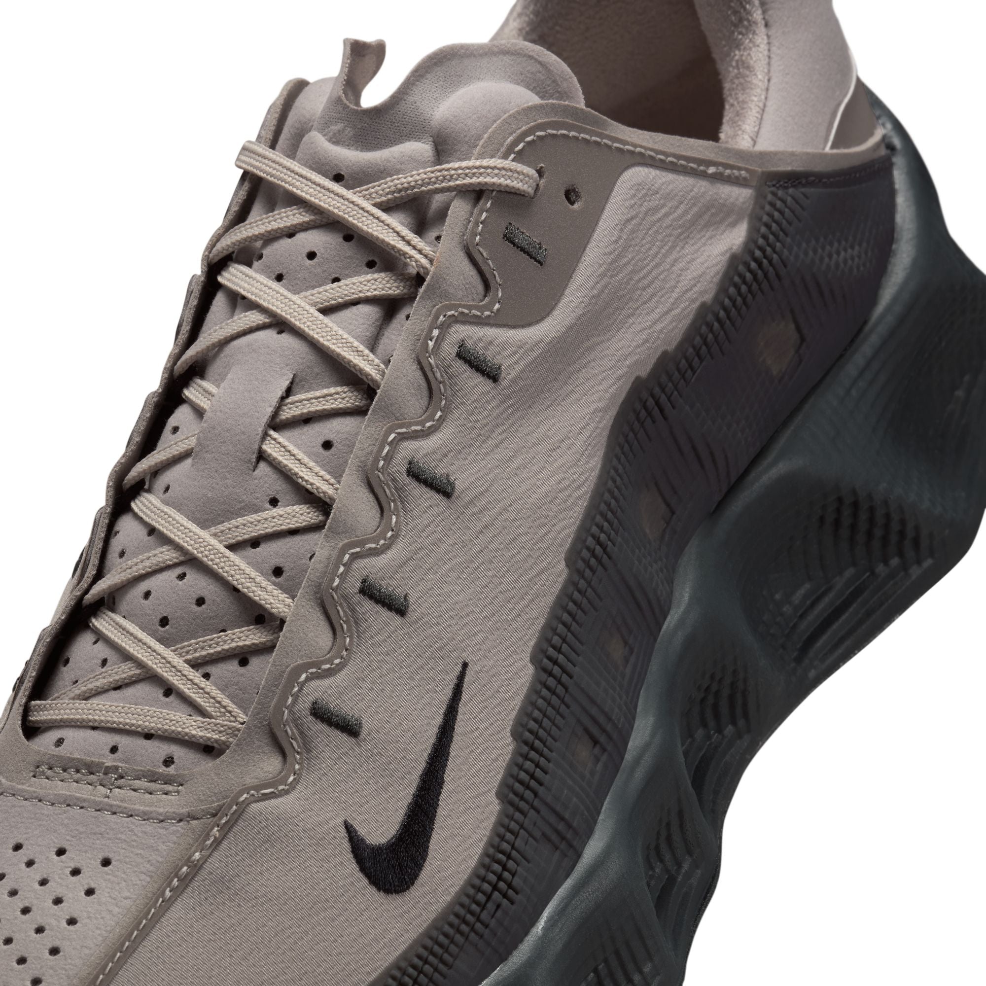 Nike Mens Ava Rover Shoes