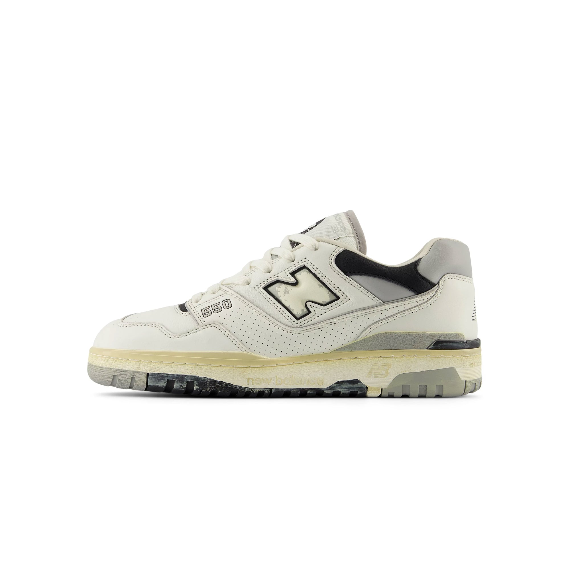 New Balance 550 Shoes
