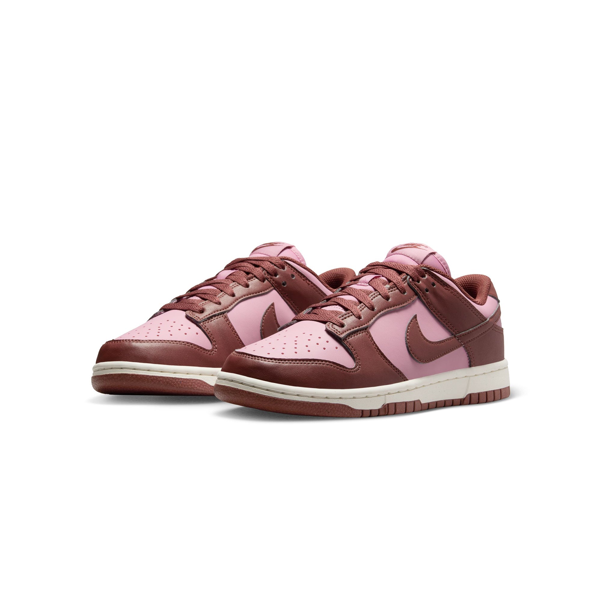 Nike Womens Dunk Low Shoes