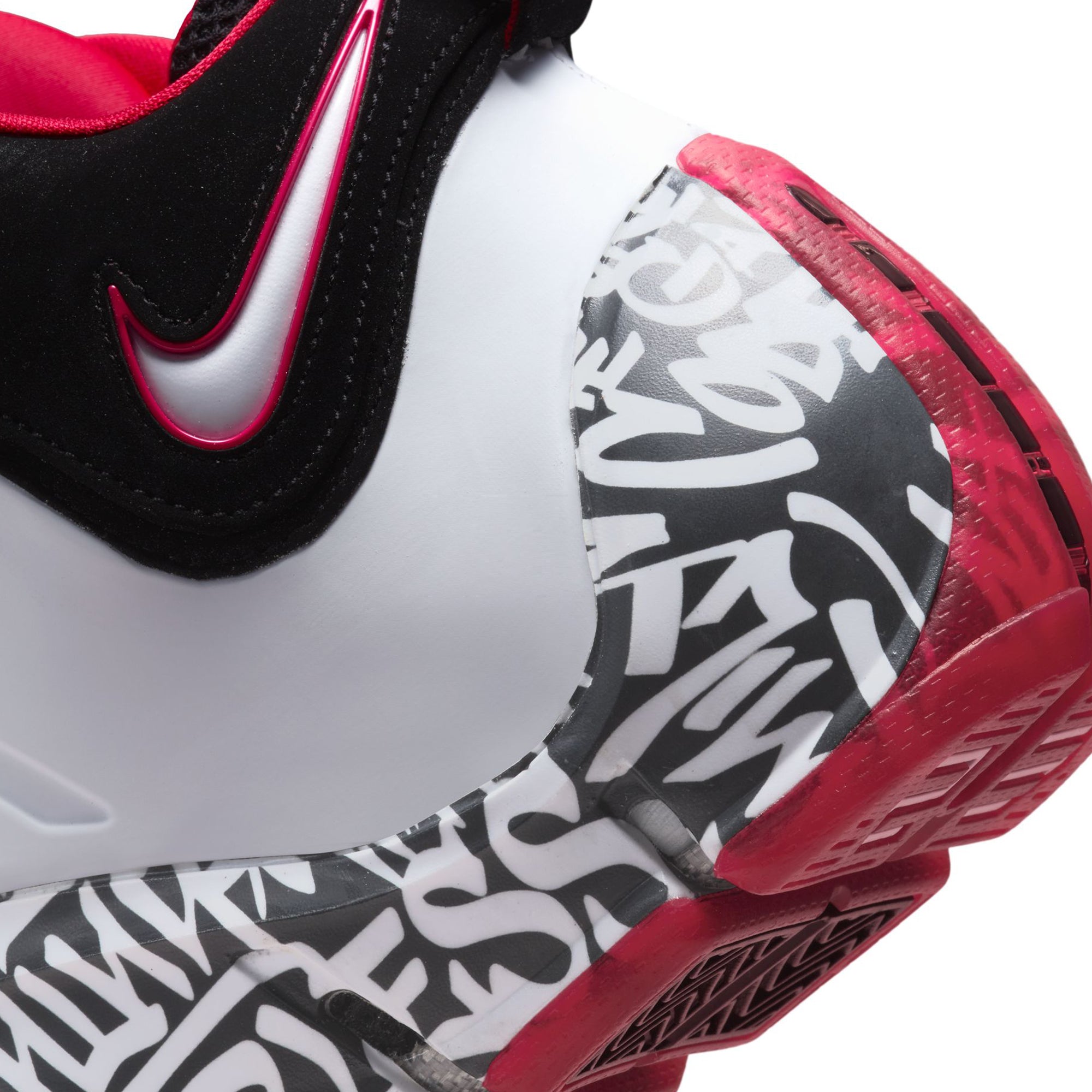 Nike Mens Zoom LeBron IV Shoes