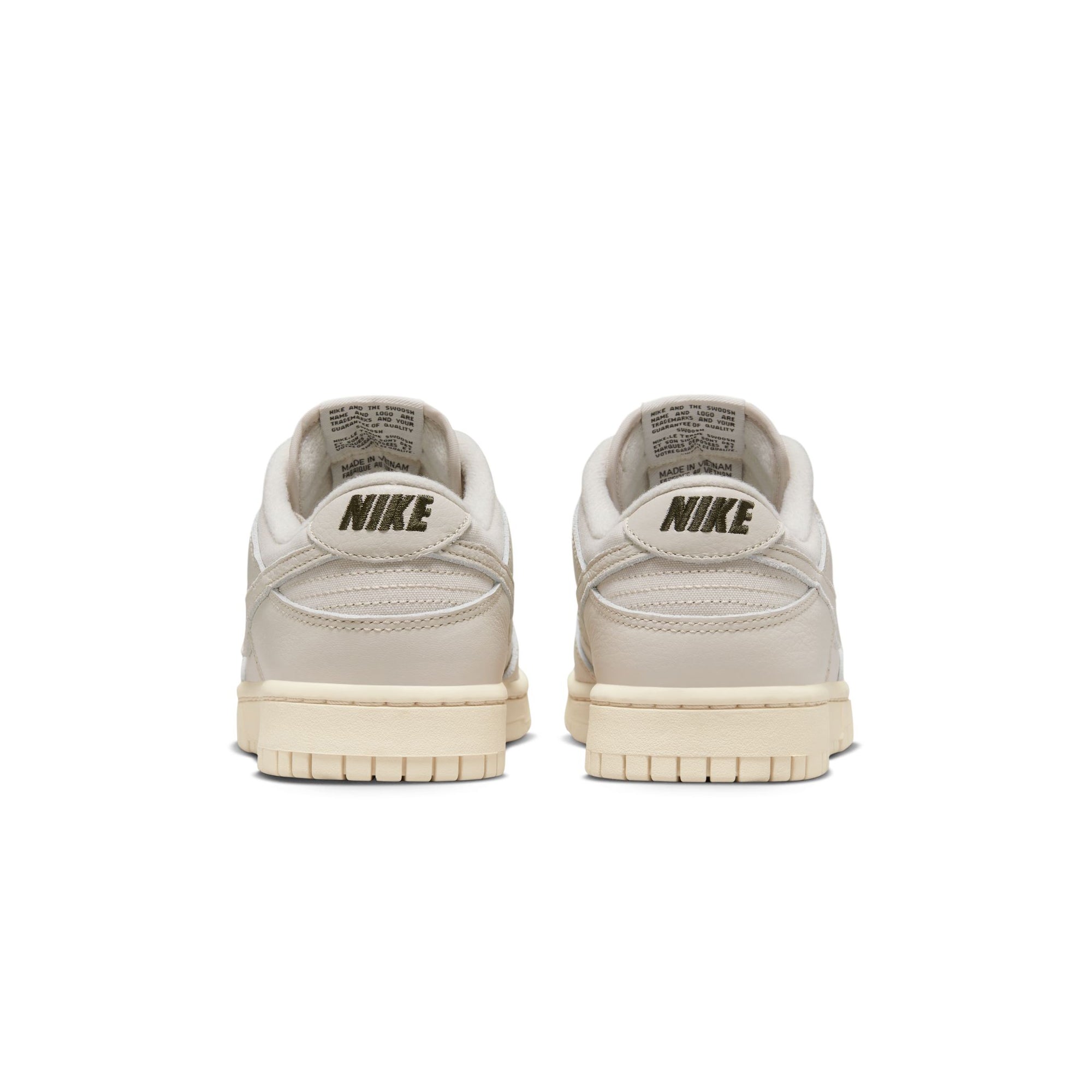 Nike Mens Dunk Low Retro Premium Shoes
