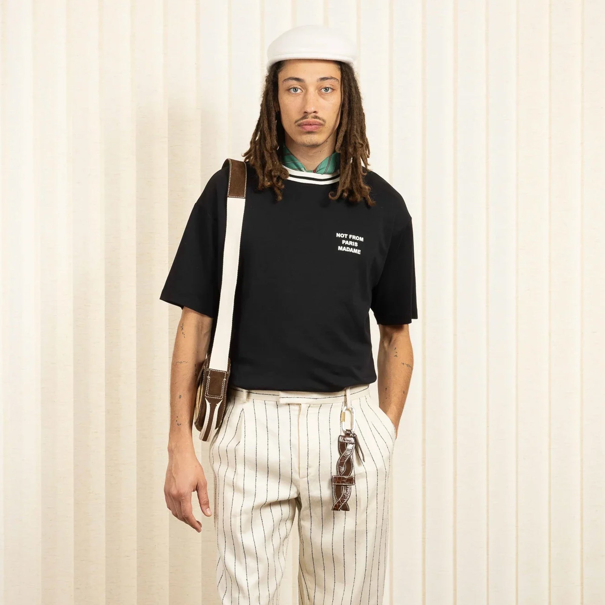 Drôle de Monsieur Mens Le Slogan Sport Tee