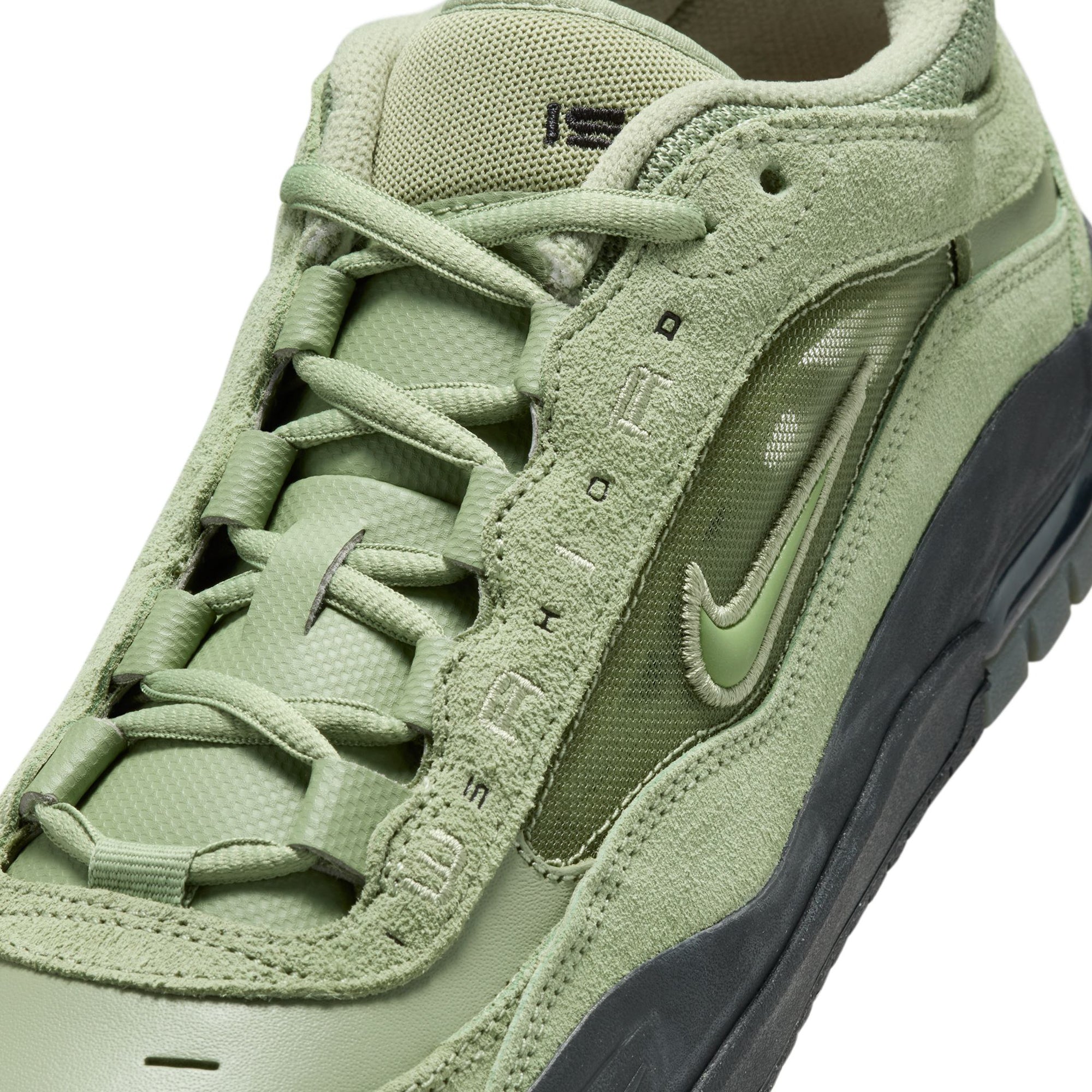 Nike SB Mens Air Max Ishod Shoes