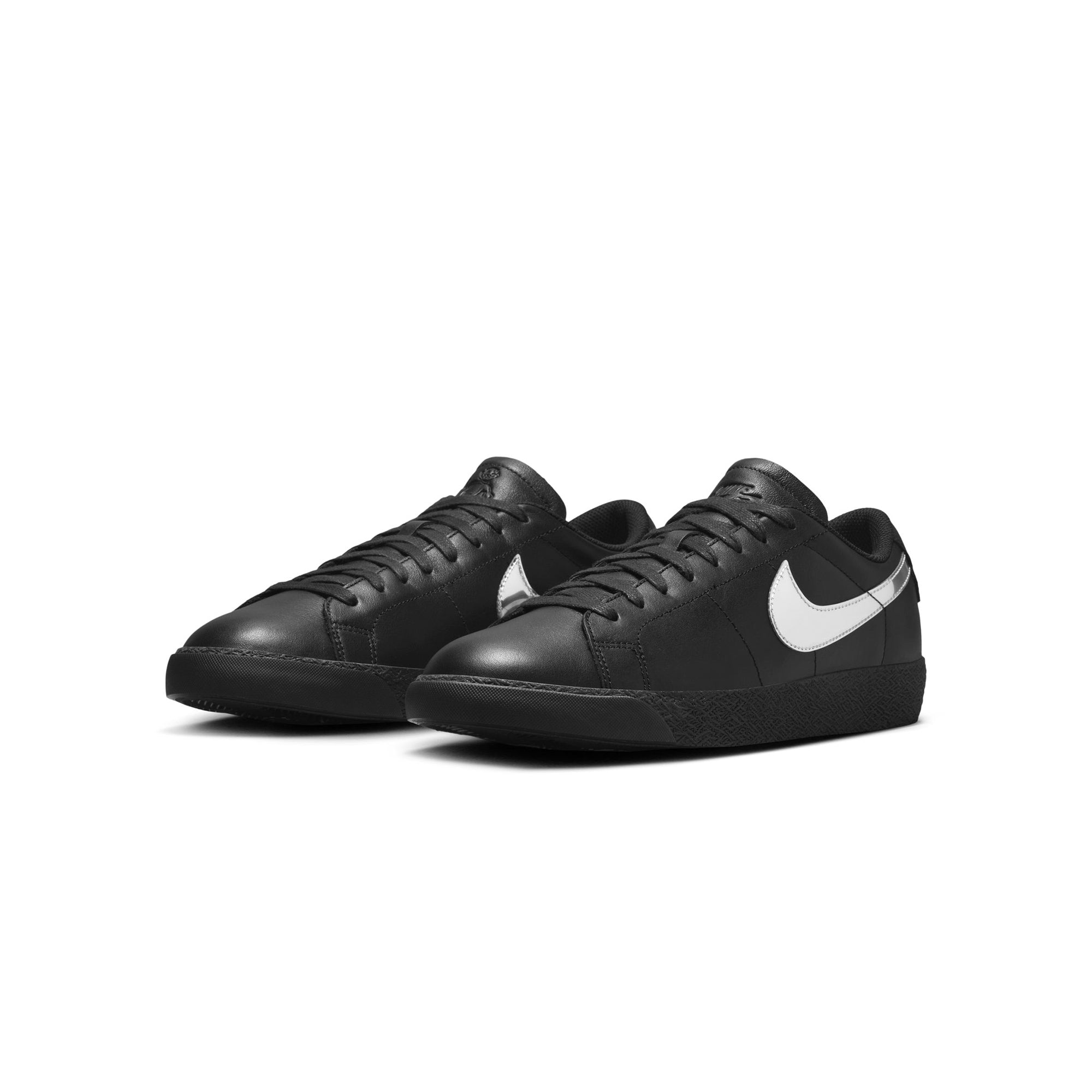 Nike SB x Dancer Skateboards Mens Zoom Blazer Low Shoes