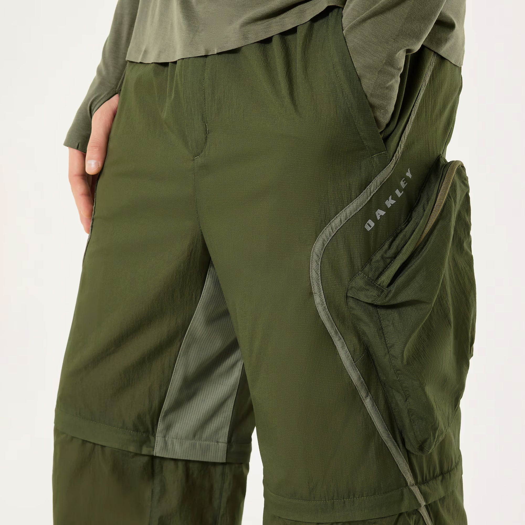 Oakley Mens Latitude Flight Cargo Pant