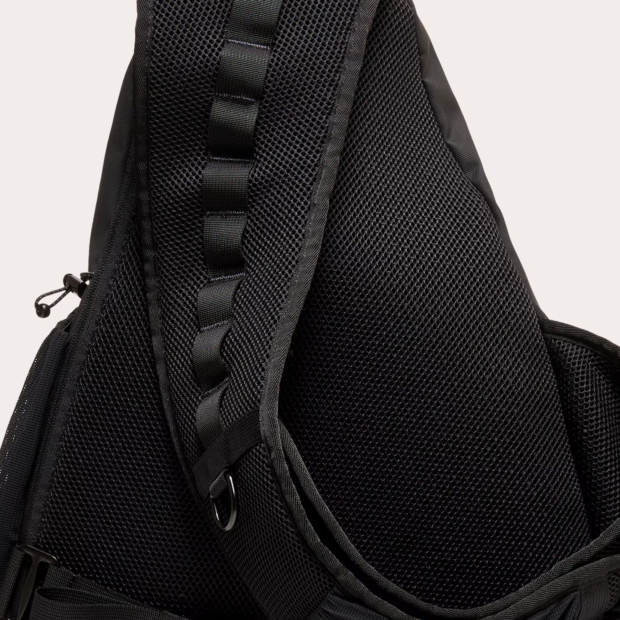 Oakley Mens Latitude Sling Backpack