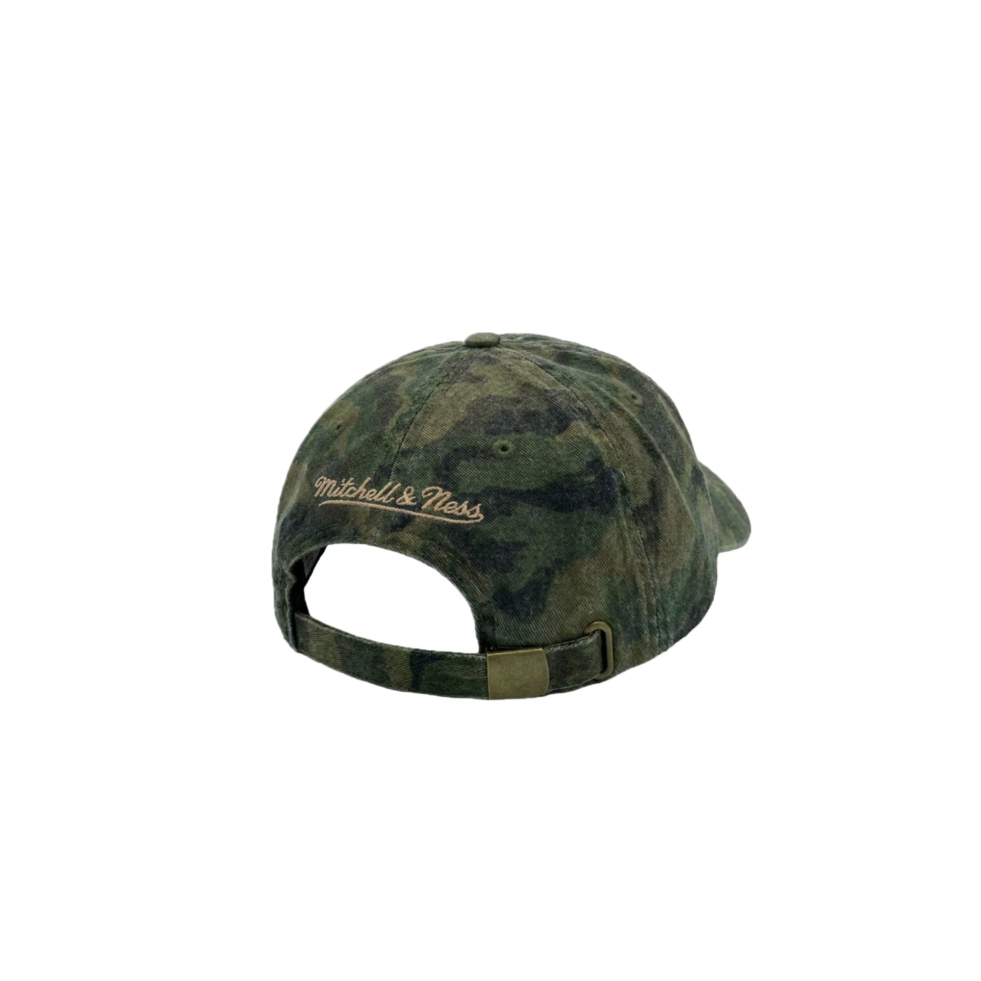 Mitchell & Ness x New York Knicks NBA Champions Script Dad Hat