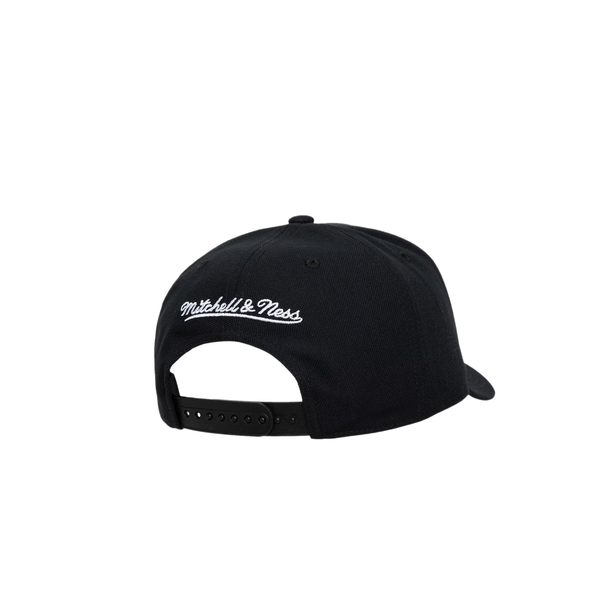 Mitchell & Ness x New York Knicks NBA Champions Script Pro Hat