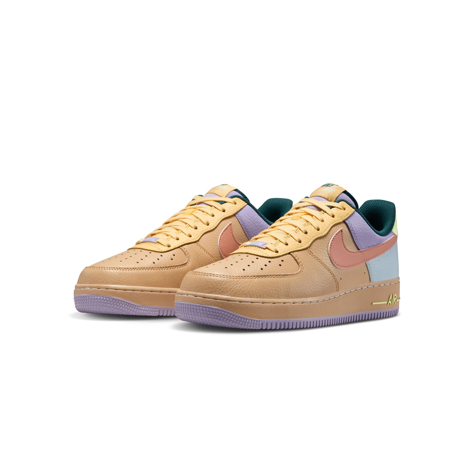 Nike Mens Air Force 1 '07 Shoes