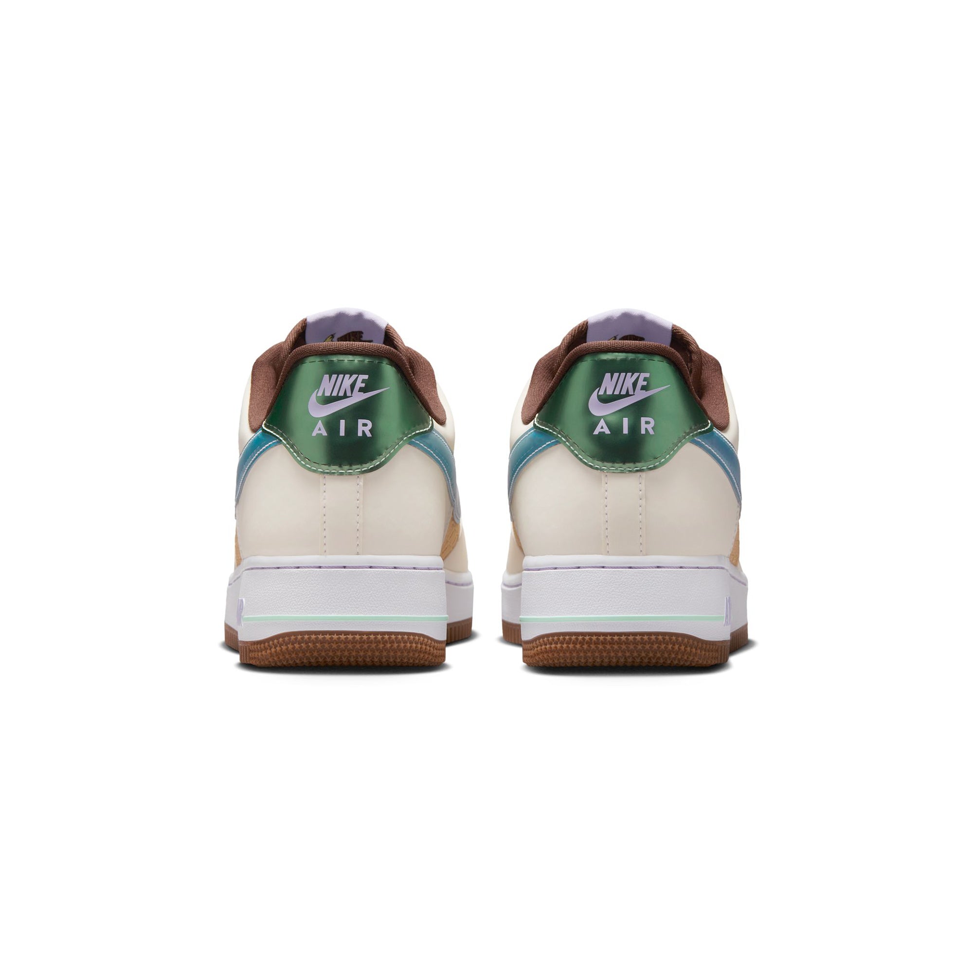Nike Mens Air Force 1 Retro QS Shoes
