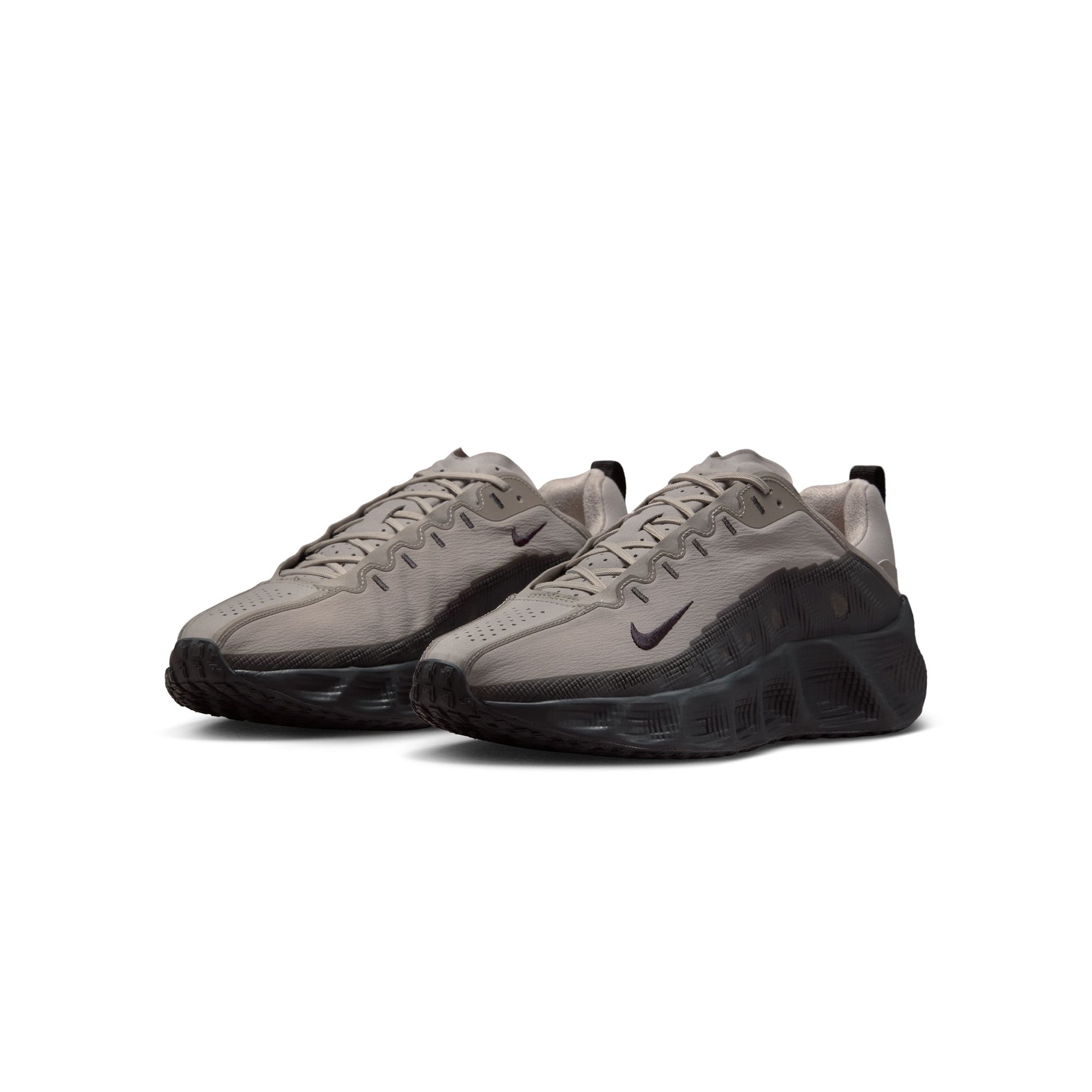 Nike Mens Ava Rover Shoes