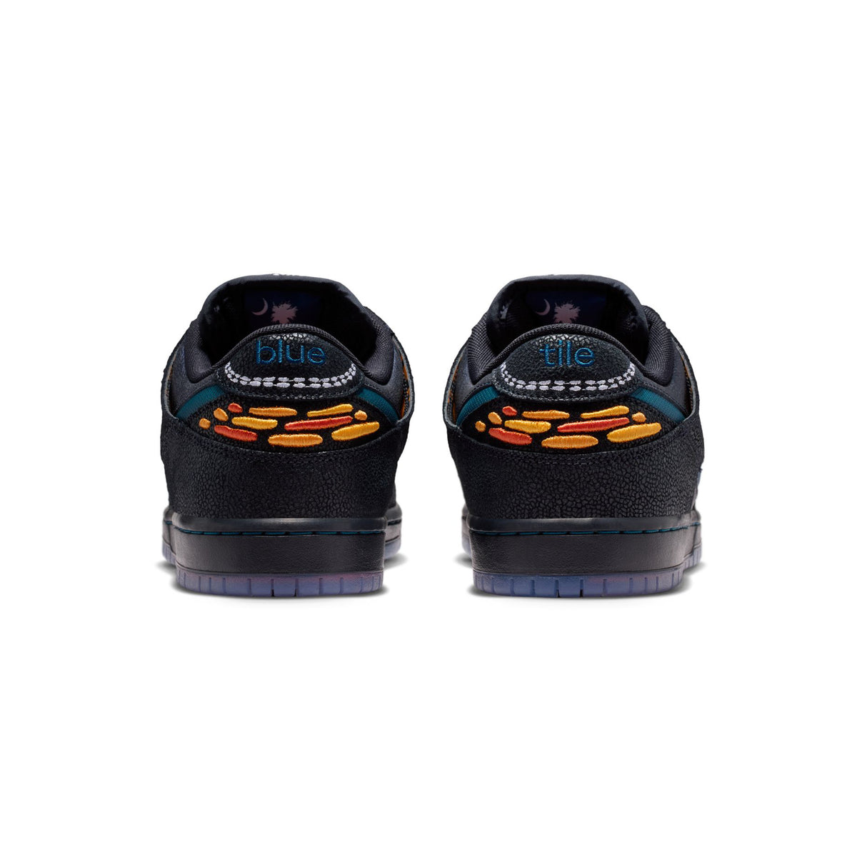 Nike SB Mens Dunk Low Pro QS BT Shoes