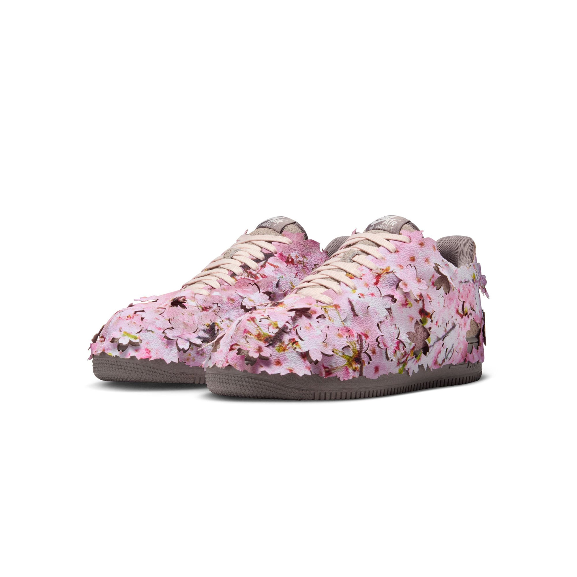 Nike Mens Air Force 1 '07 Premium Shoes
