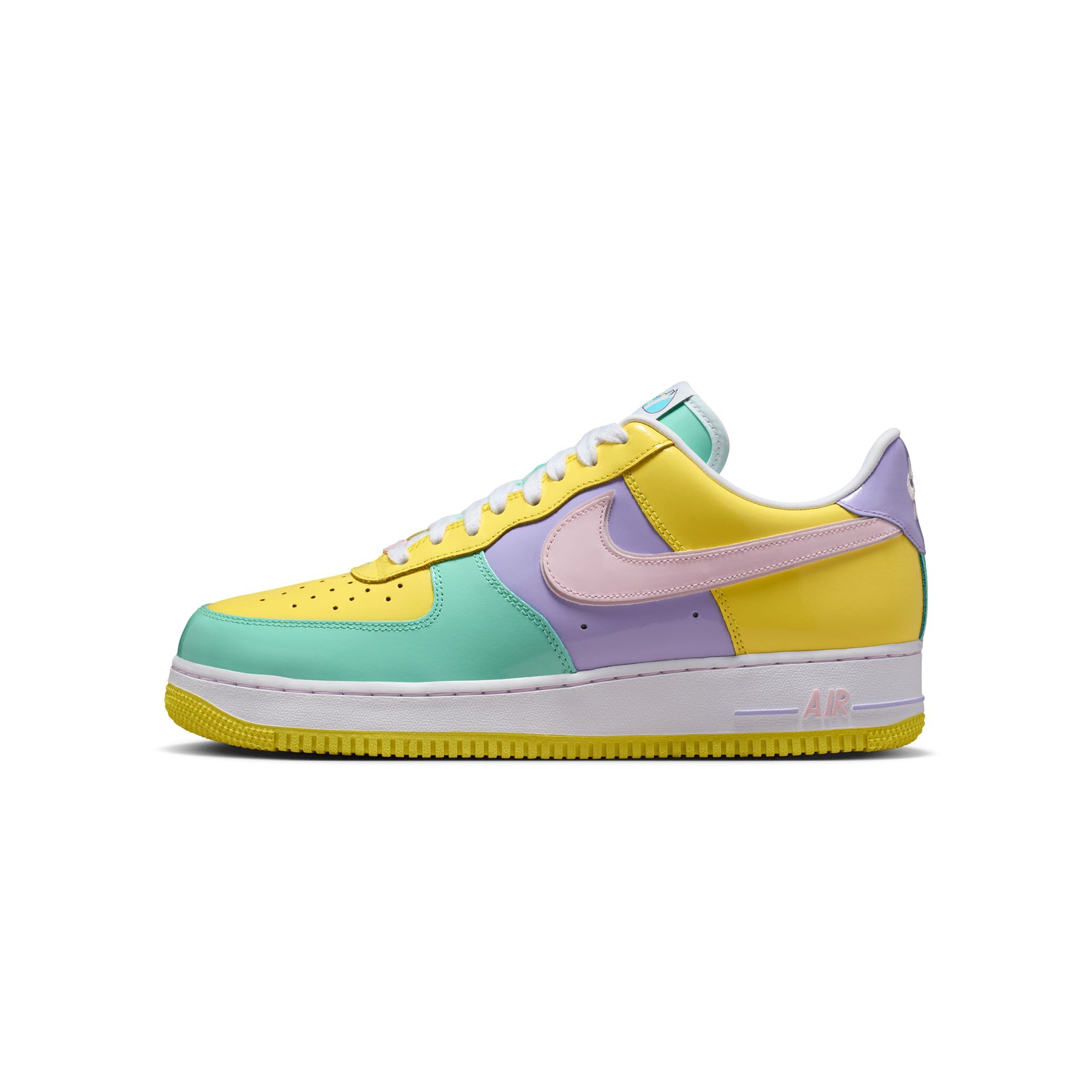 Nike Mens Air Force 1 '07 Shoes