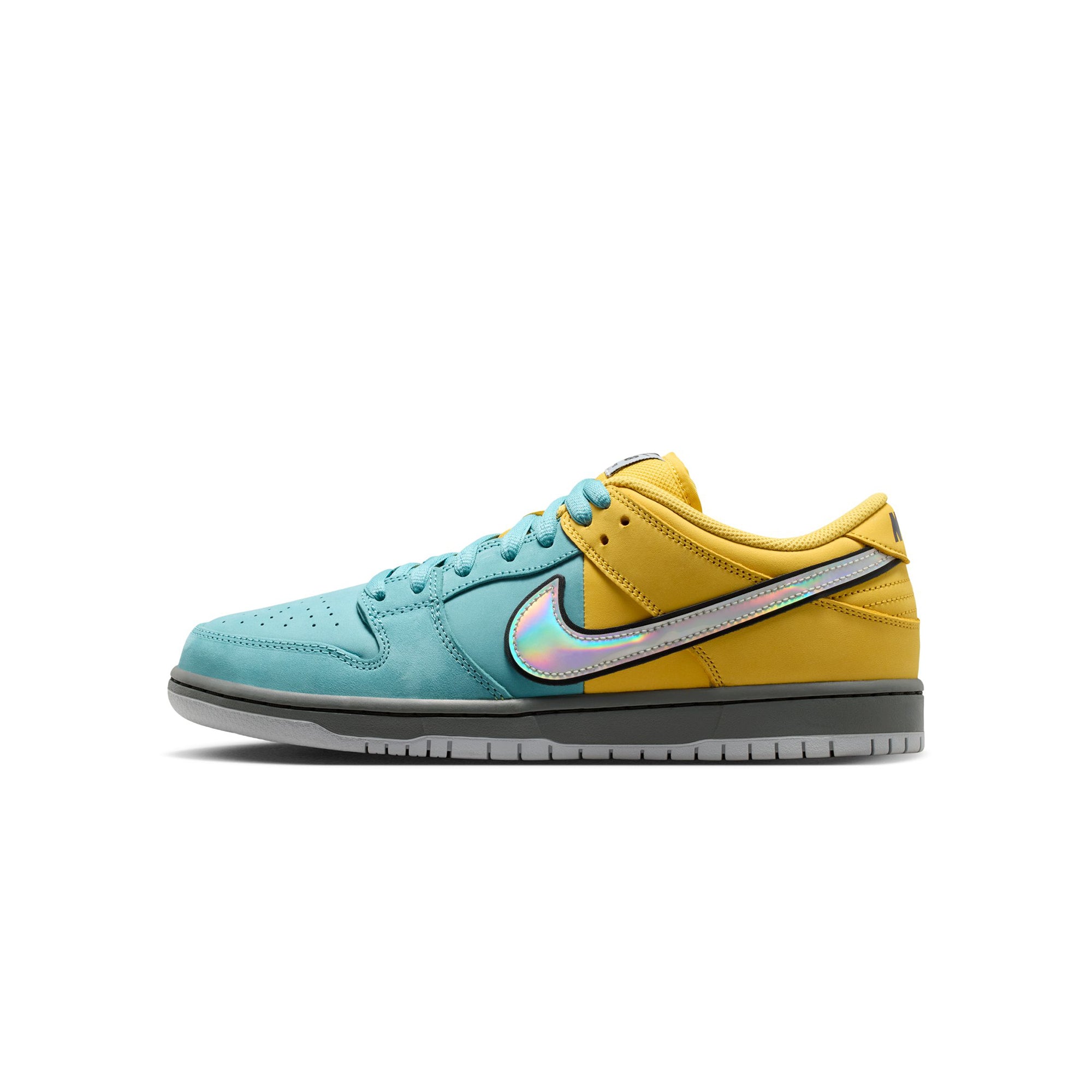 Nike SB Mens Dunk Low Pro Shoes