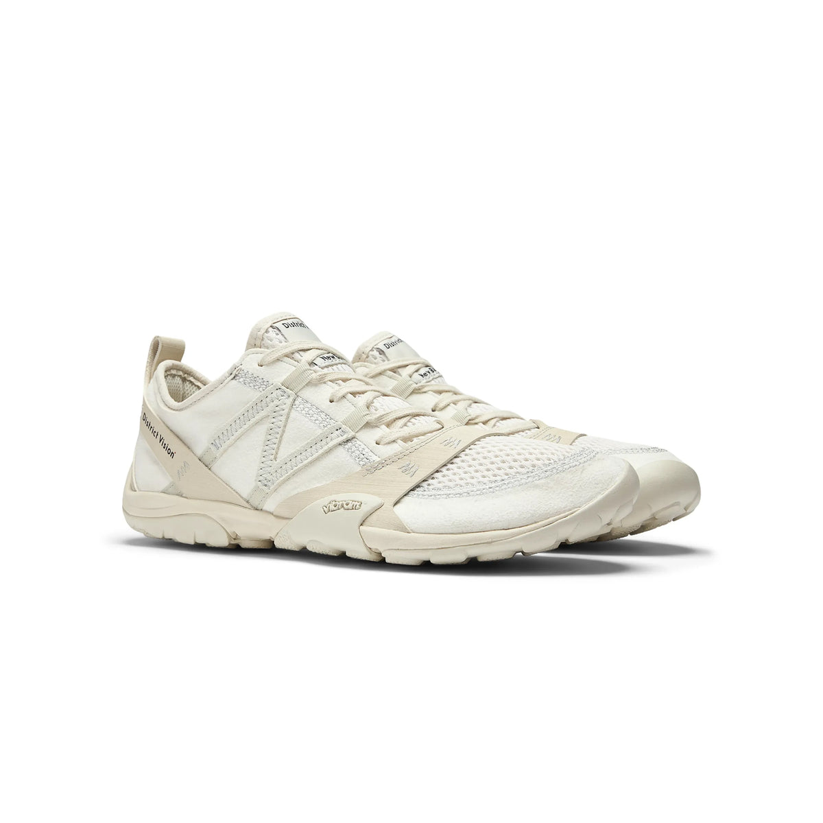 New Balance Mens MT10 Shoes