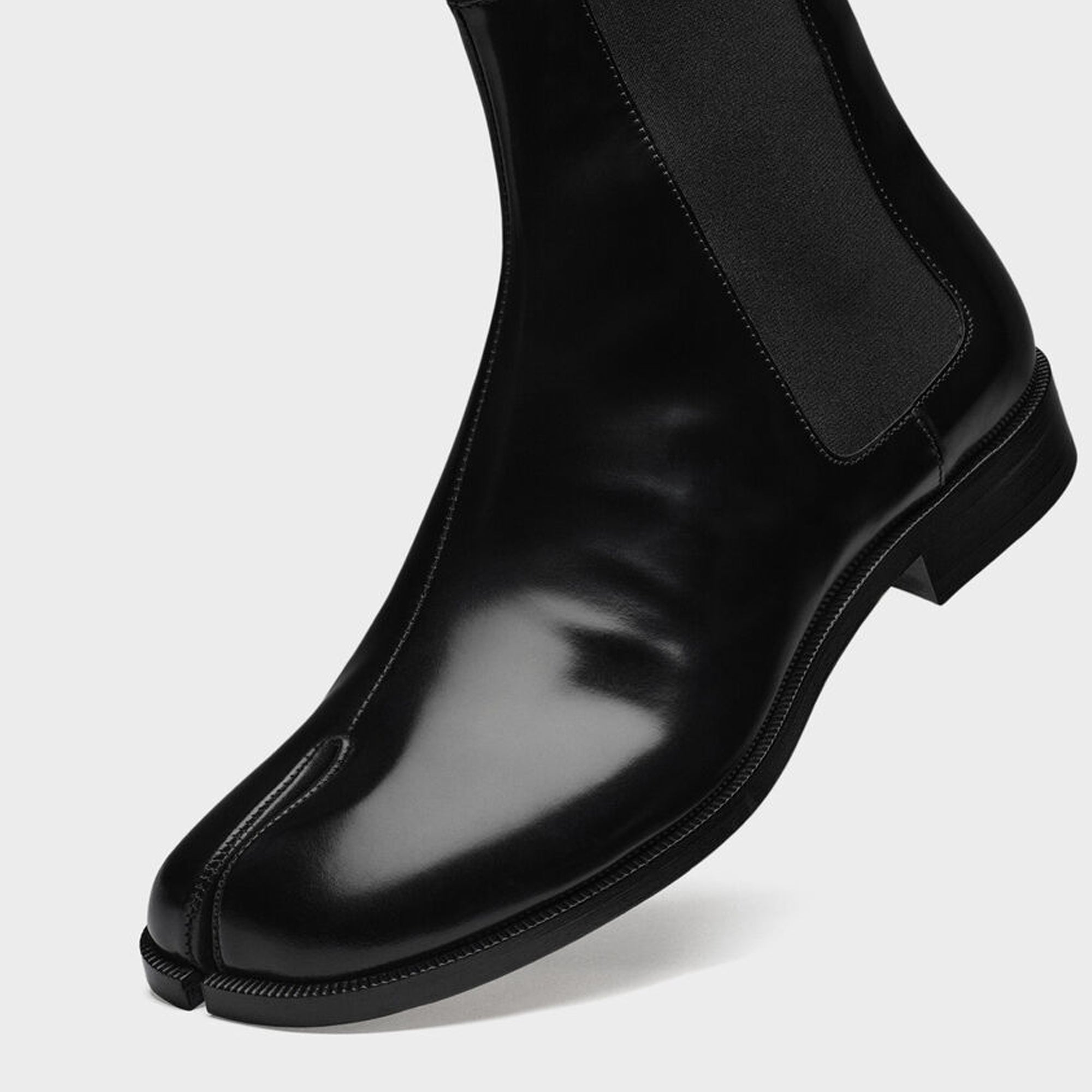 Maison Margiela Mens Tabi Chelsea Boots