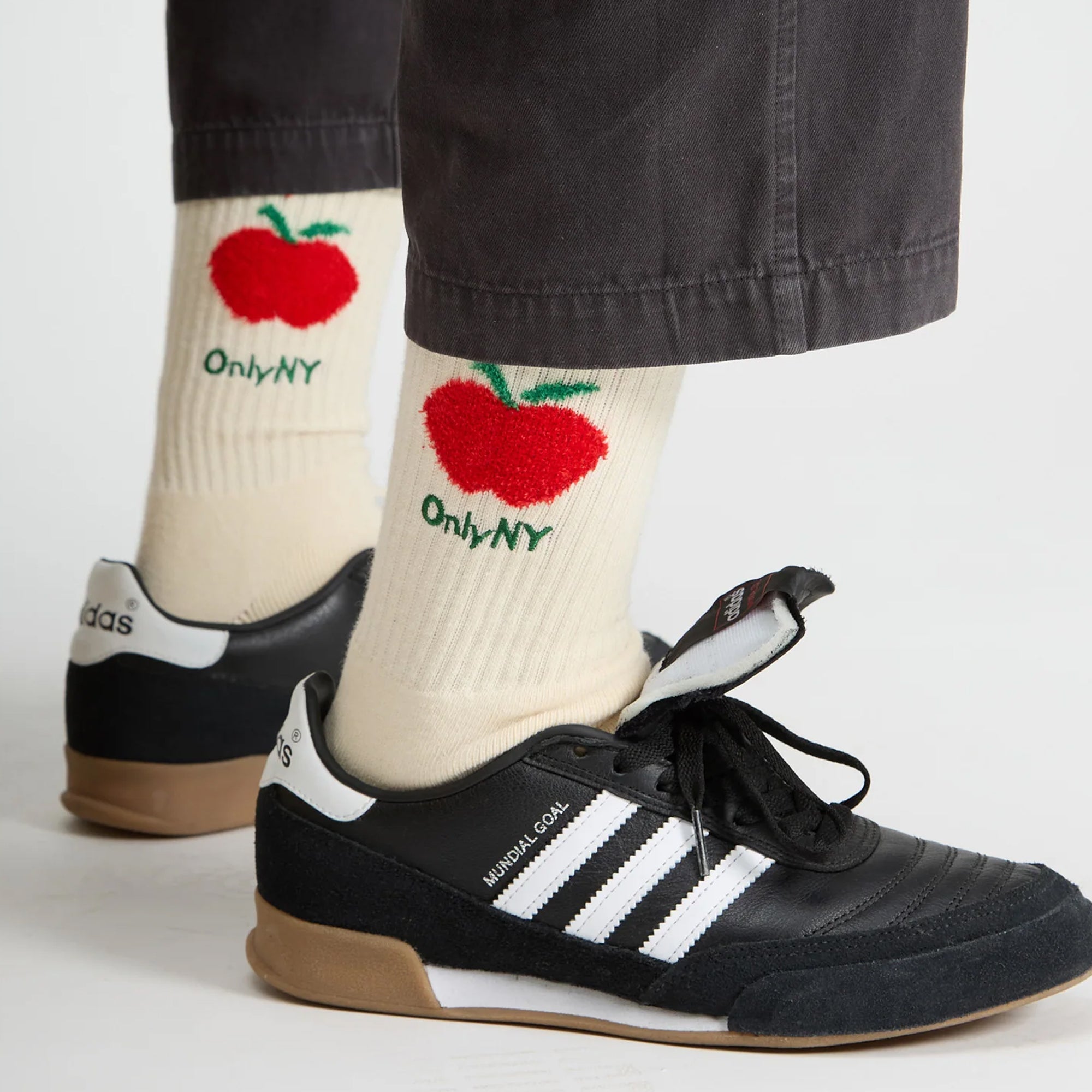 Only NY Apple Intarsia Socks