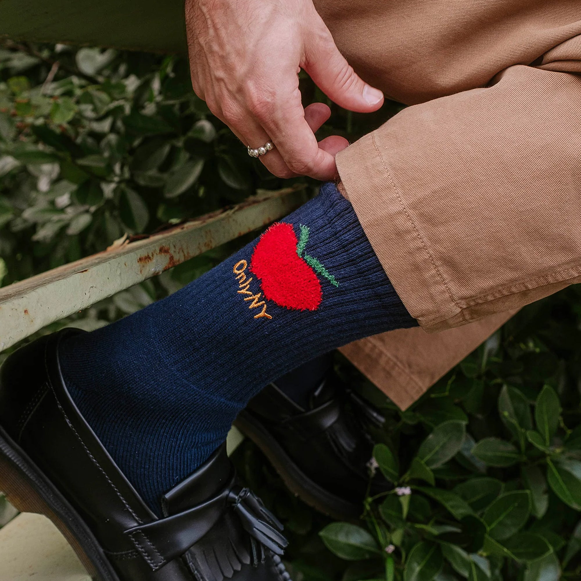 Only NY Apple Intarsia Socks