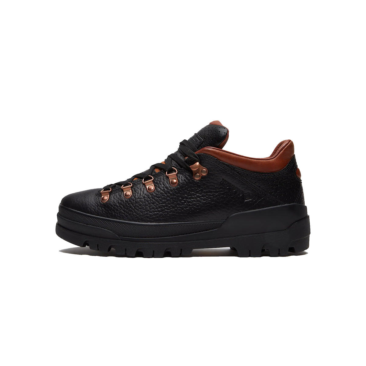 Timberland Mens World Hiker Low With Gore-Tex Membrane Boot