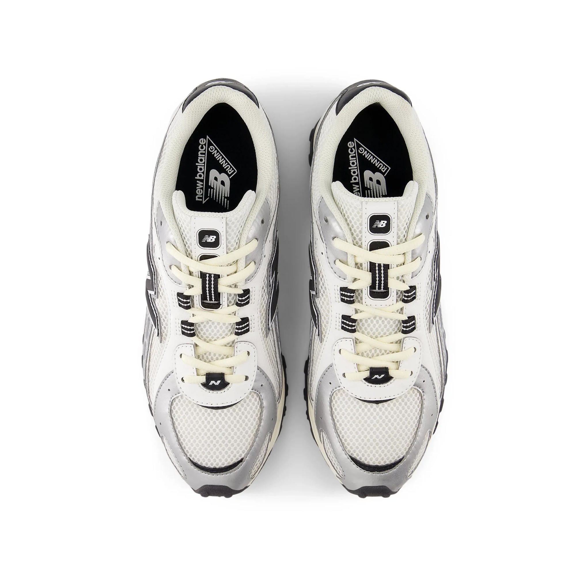 New Balance 204L Shoes