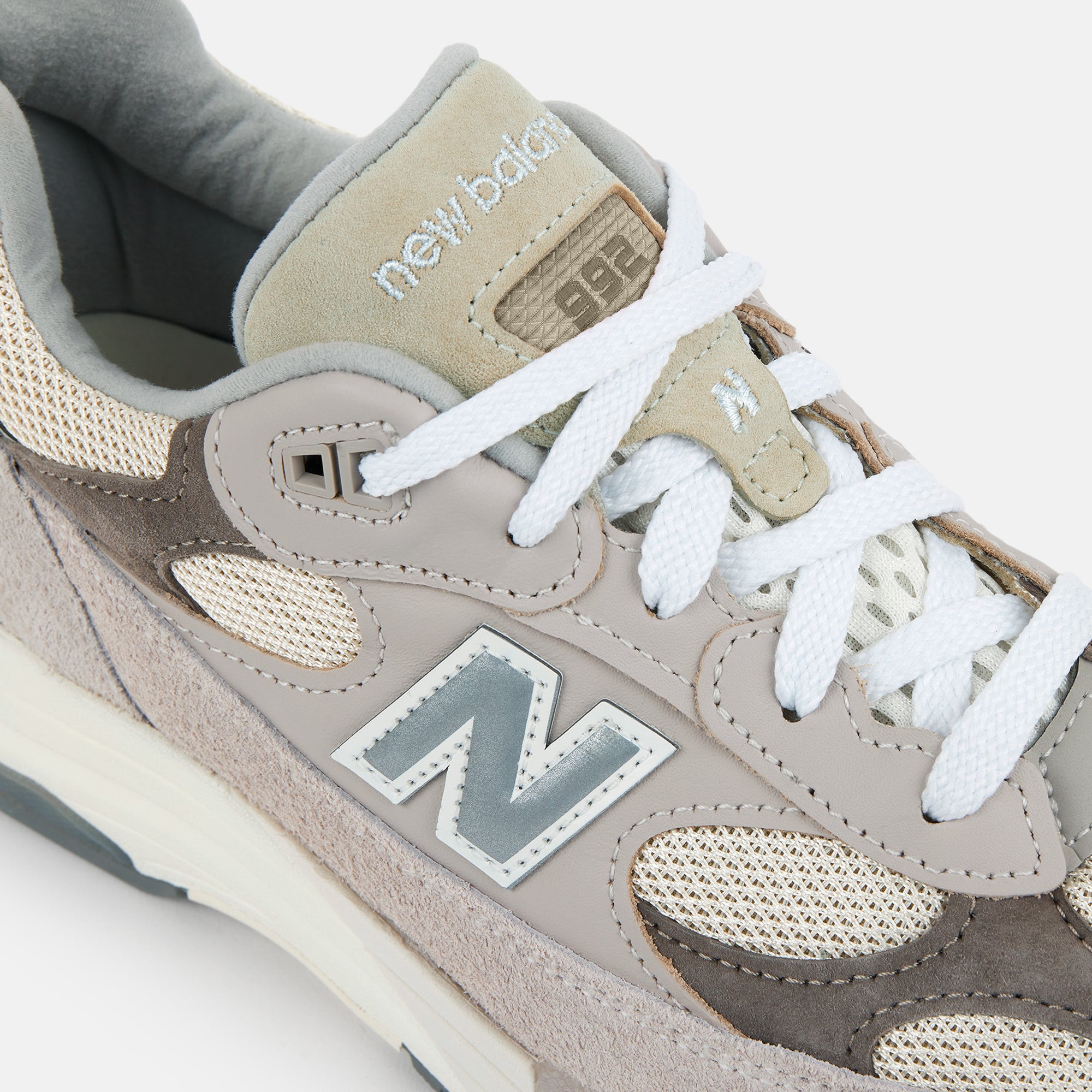 New Balance Mens Made in USA 992 Shoes