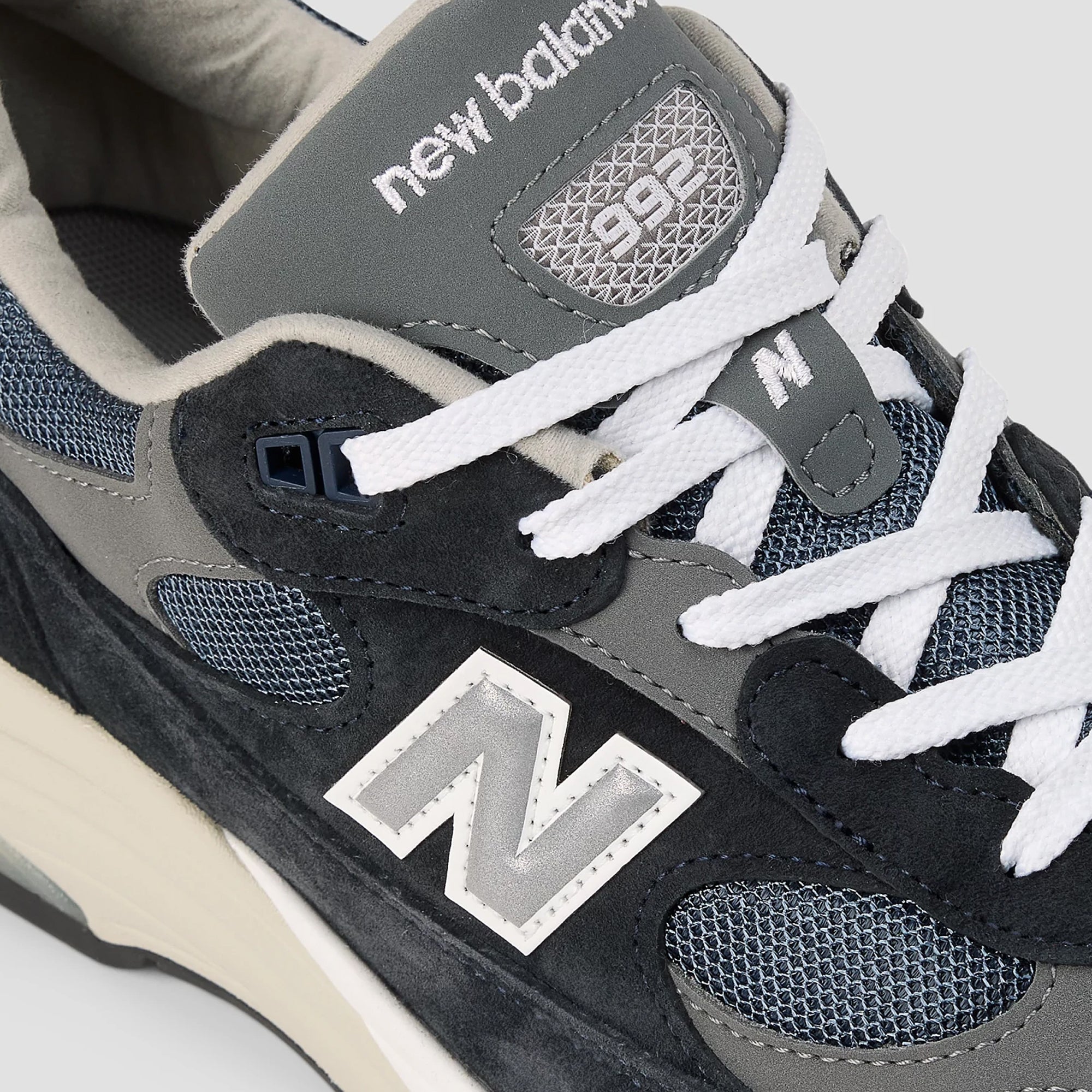 New Balance Mens Made In USA 992 Shoes