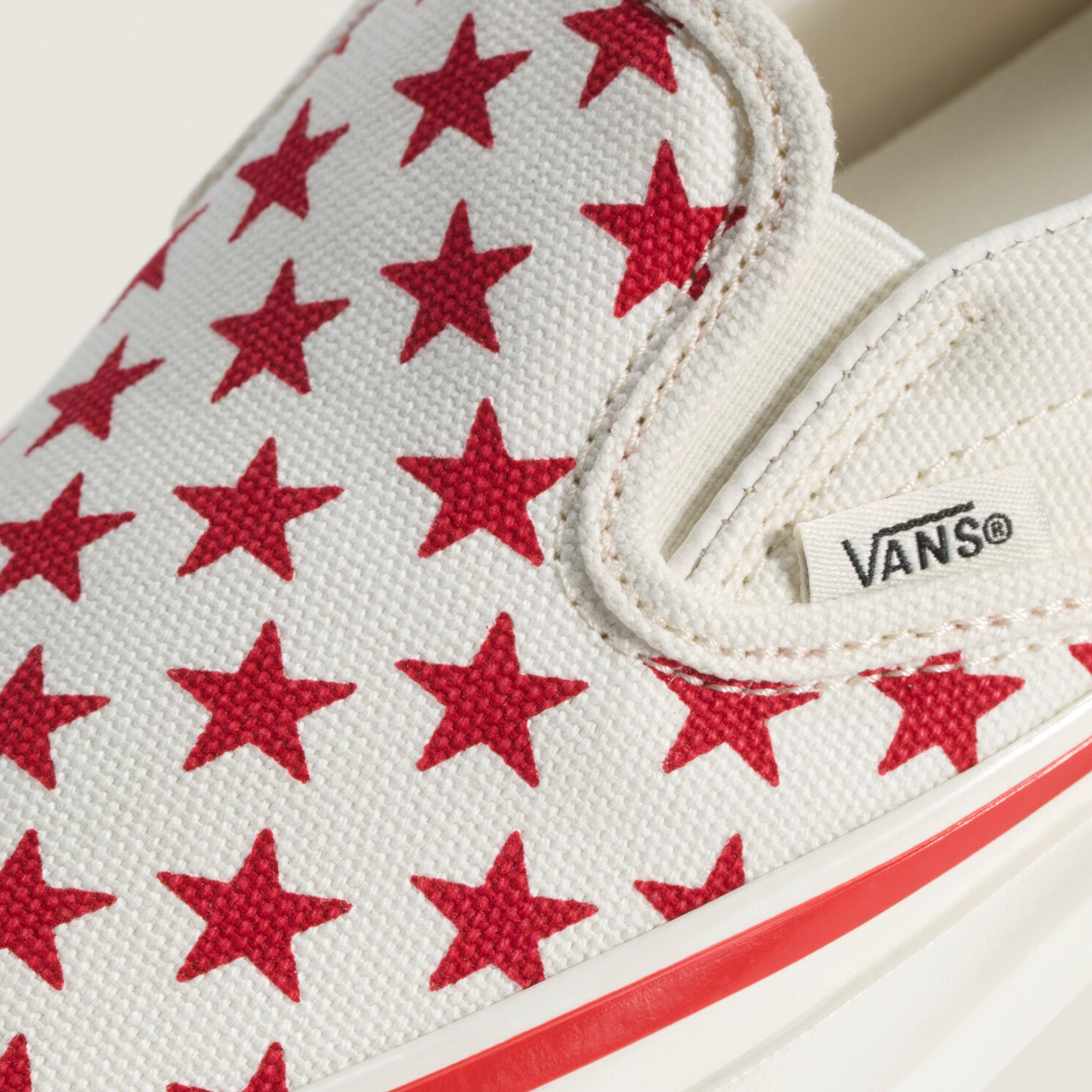 Vans Mens LX Classic Slip-On 98 Shoes
