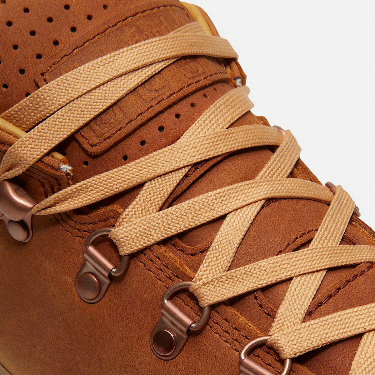 Timberland Mens World Hiker Low With Gore-Tex Membrane Boot