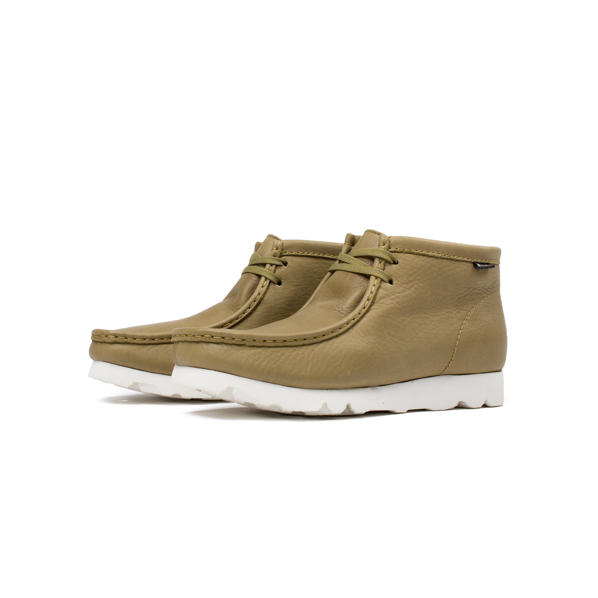 Clarks Mens GTX Wallabee Boots