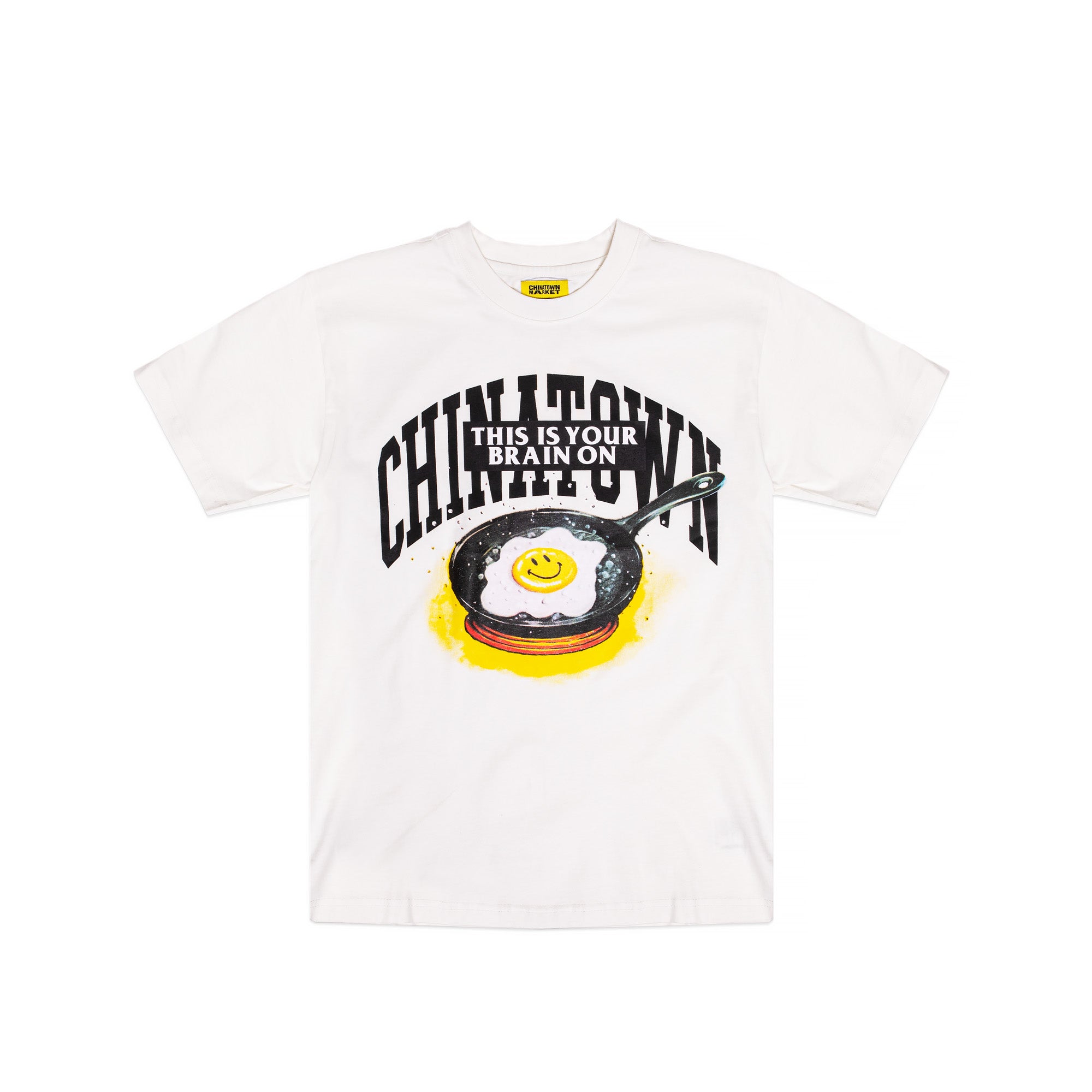 Chinatown Market Mens Smiley Brain on Fried Tee 'Cream'