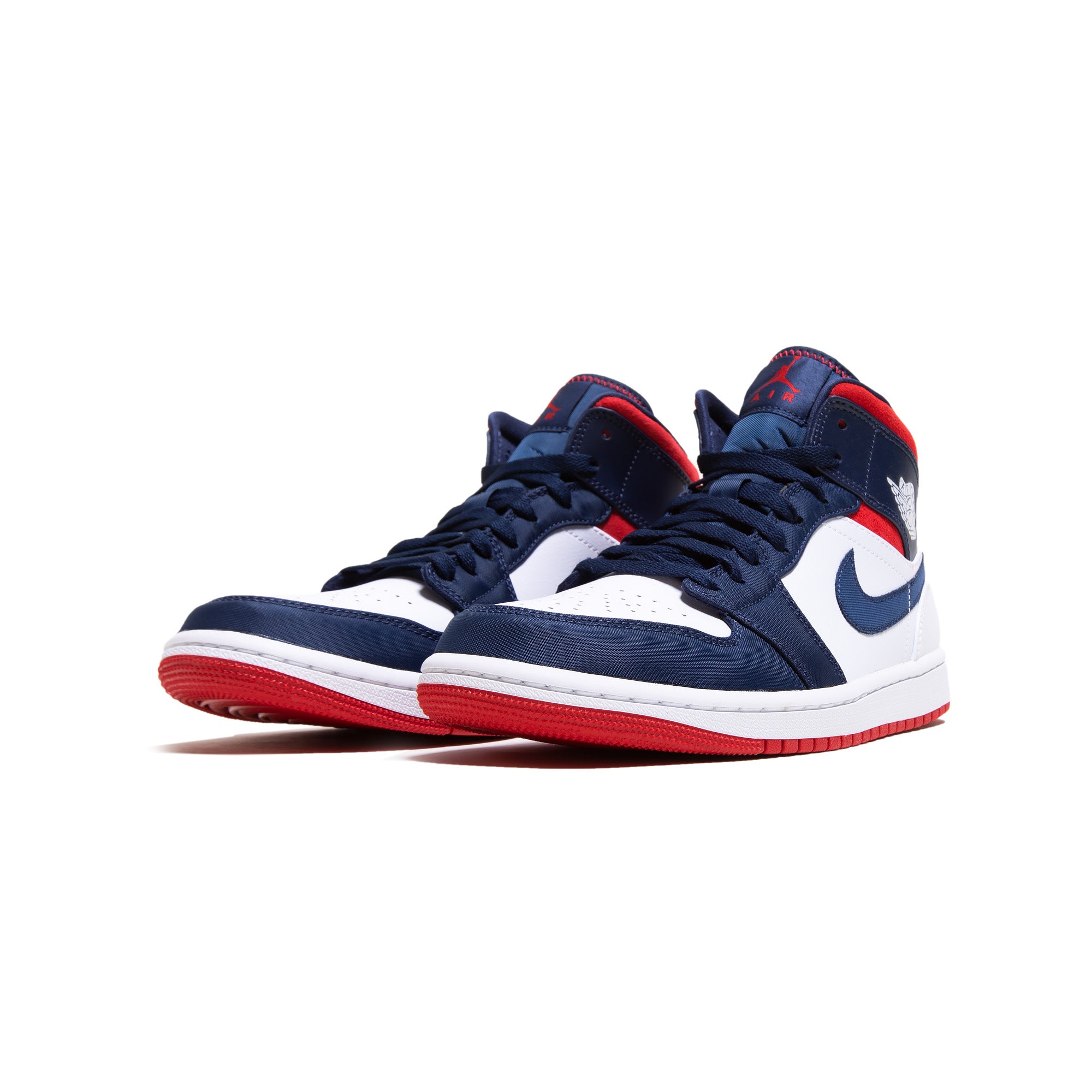 Air Jordan Men Jordan 1 Mid SE Shoe
