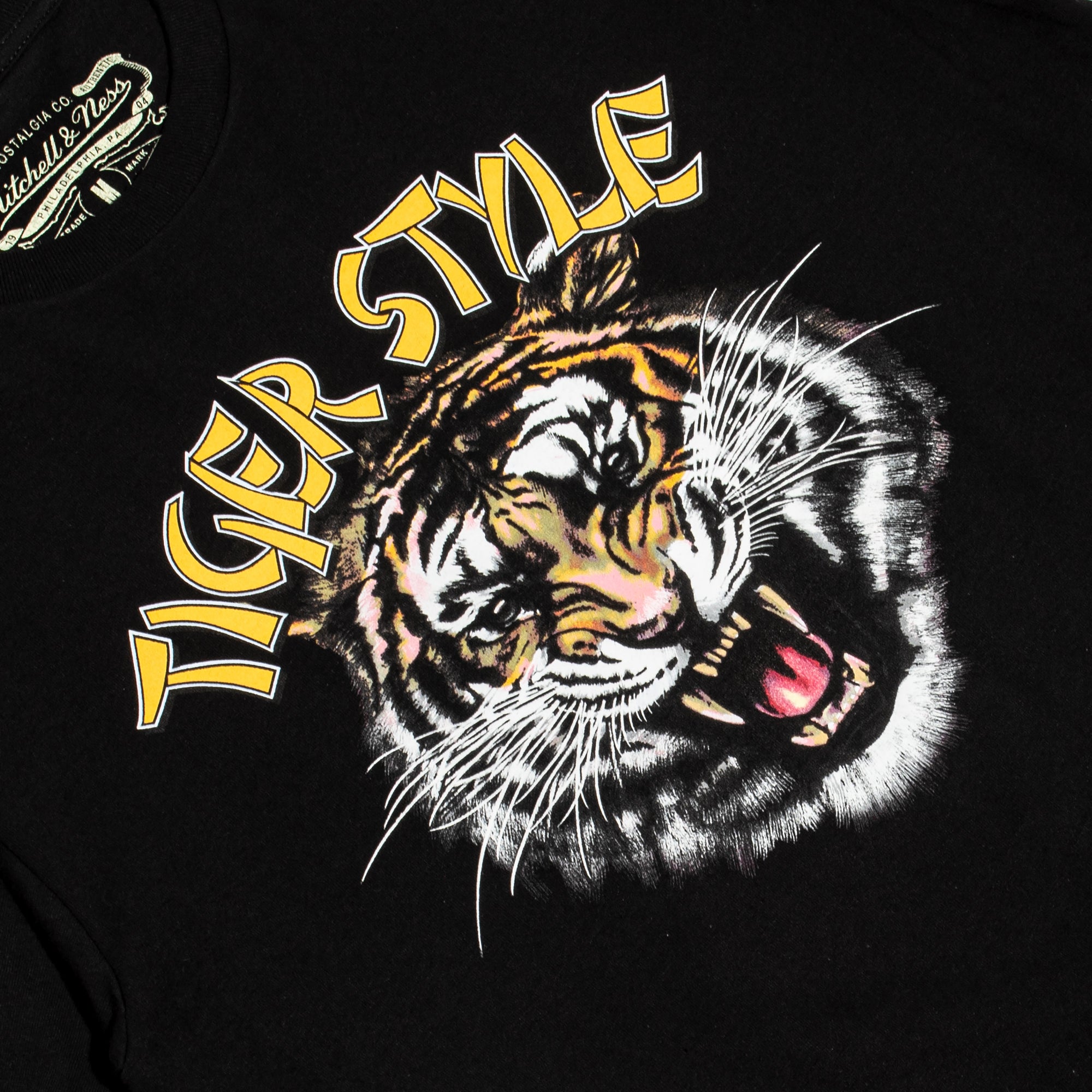Mitchell & Ness x Extra Butter x Hulu Mens Wu Tang Tiger Tee 'Black'