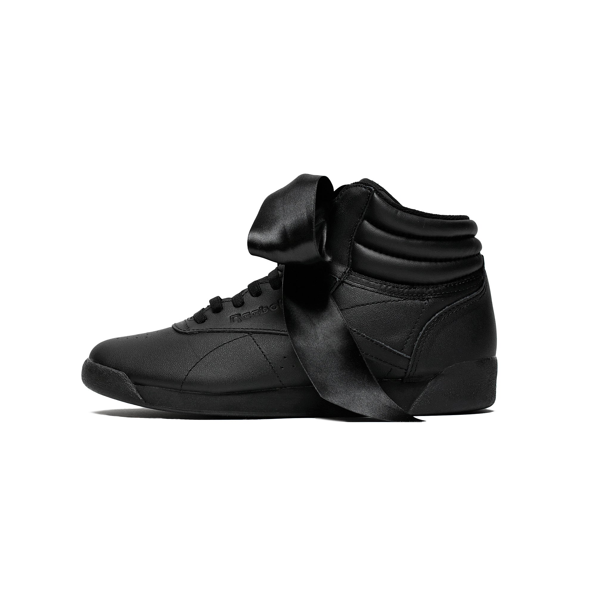 Reebok Women's Freestyle Satin Bow [CM8904]