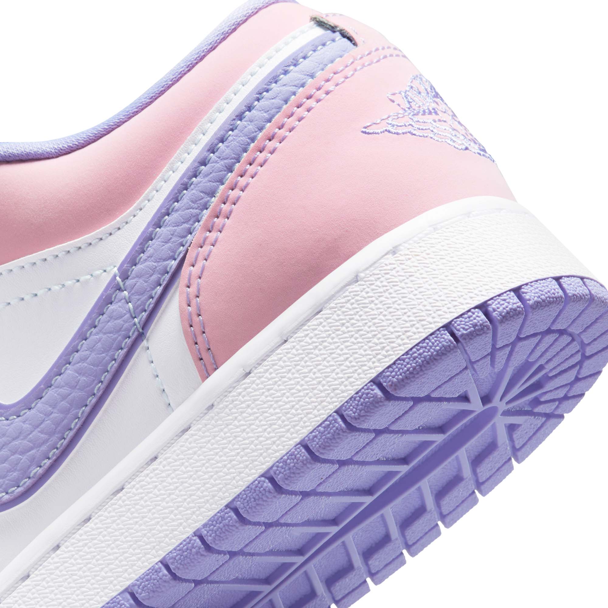Air Jordan 1 Youth Low SE Shoes 'Arctic Punch'